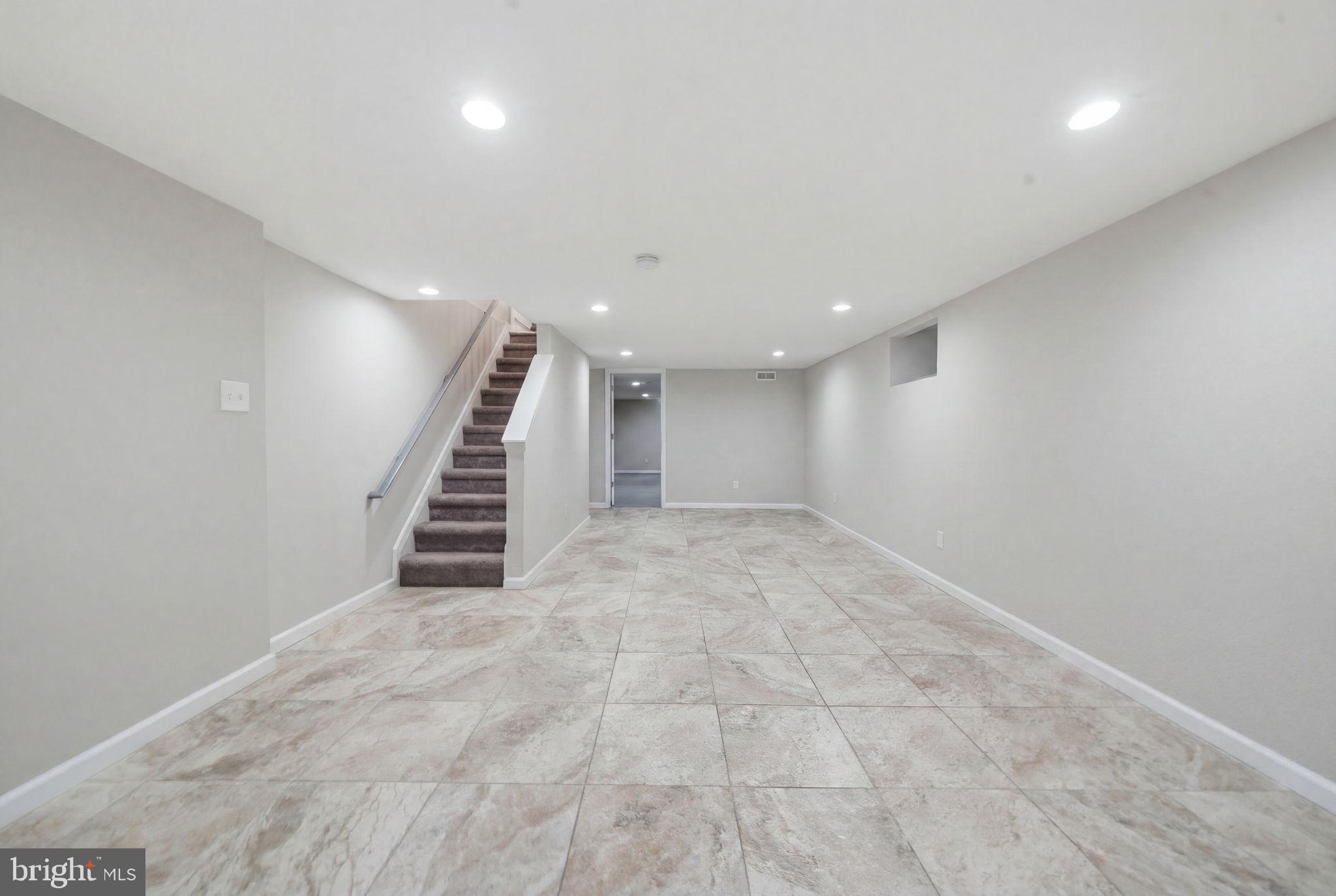 GERMANTOWN - Residential