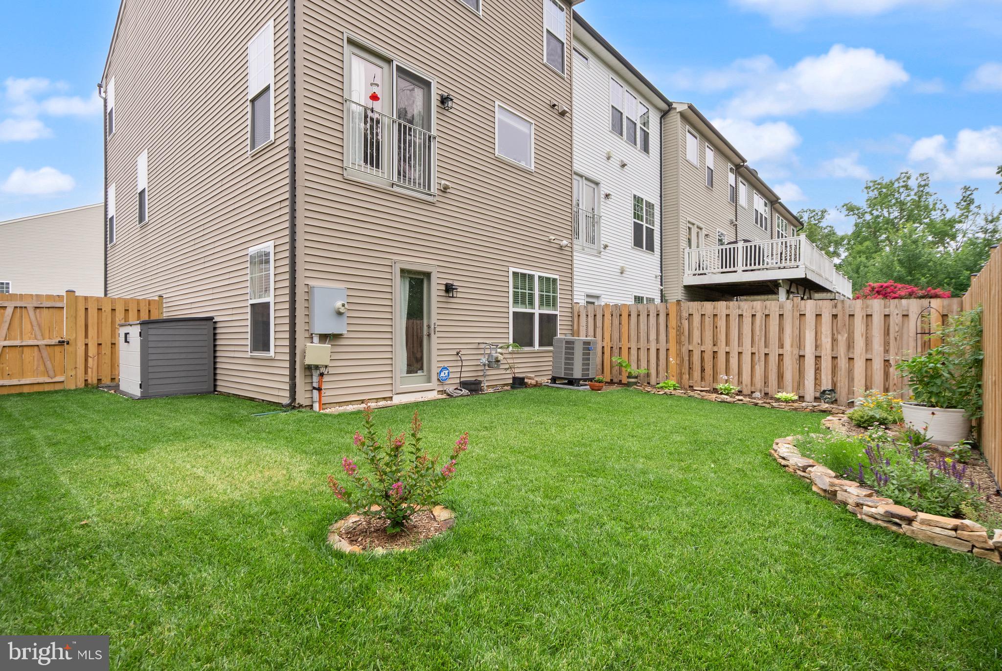 DAWKINS RIDGE - Residential