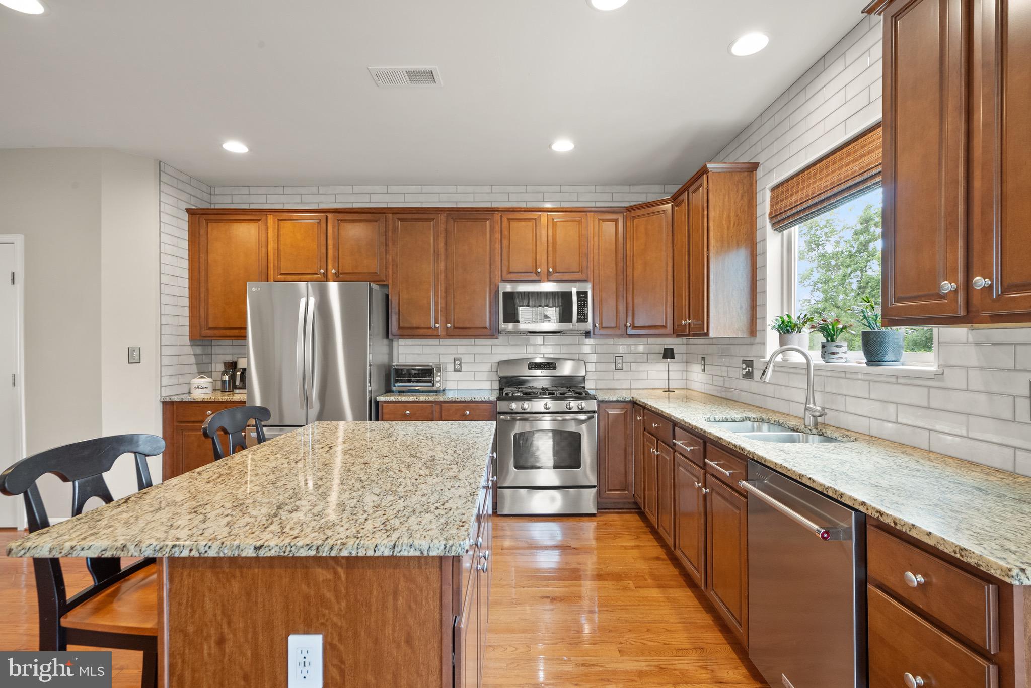 DAWKINS RIDGE - Residential