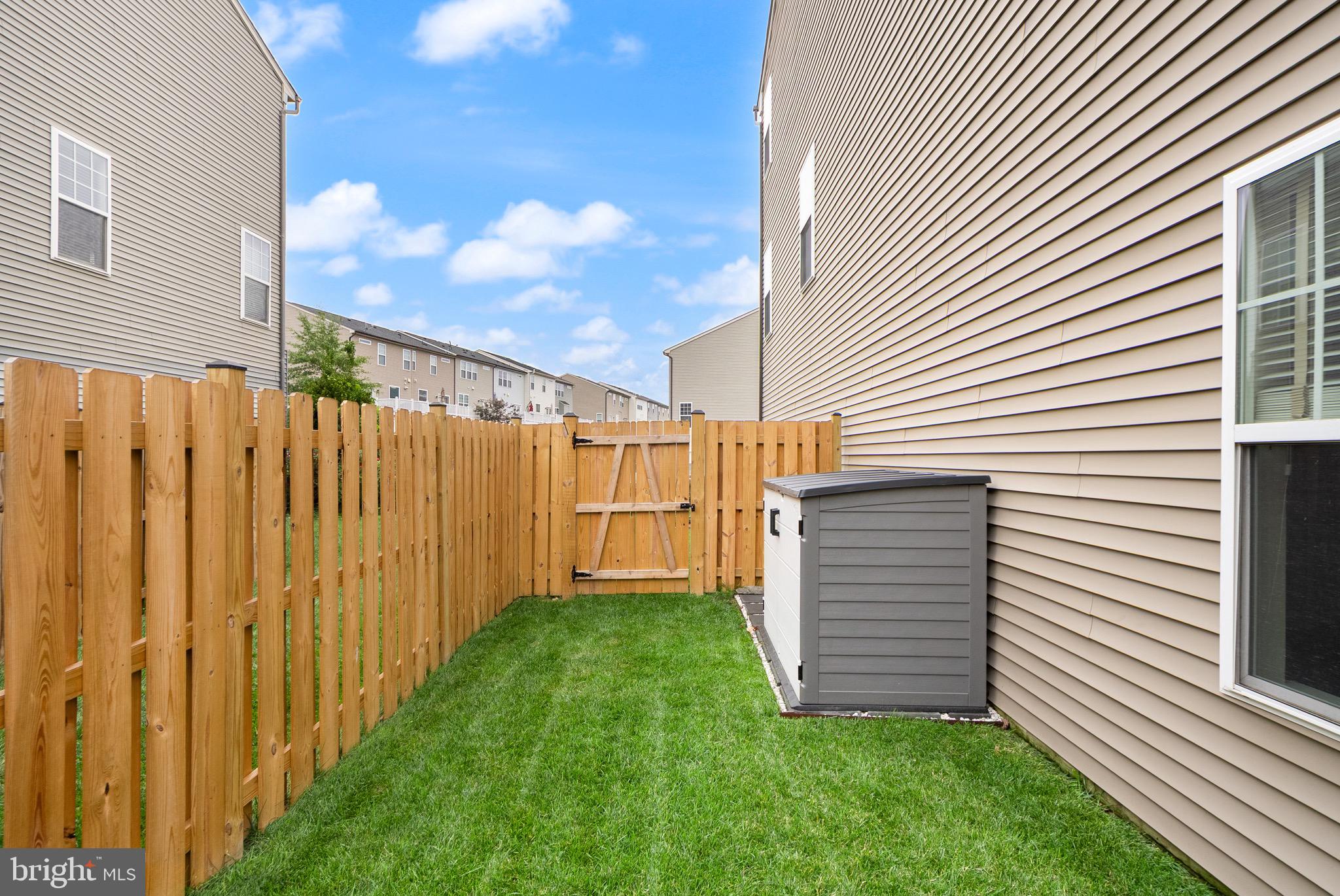 DAWKINS RIDGE - Residential