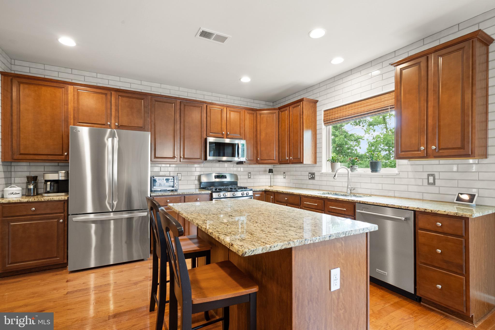 DAWKINS RIDGE - Residential