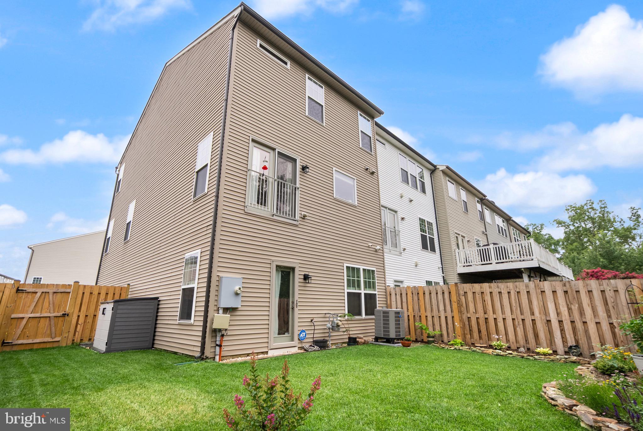 DAWKINS RIDGE - Residential