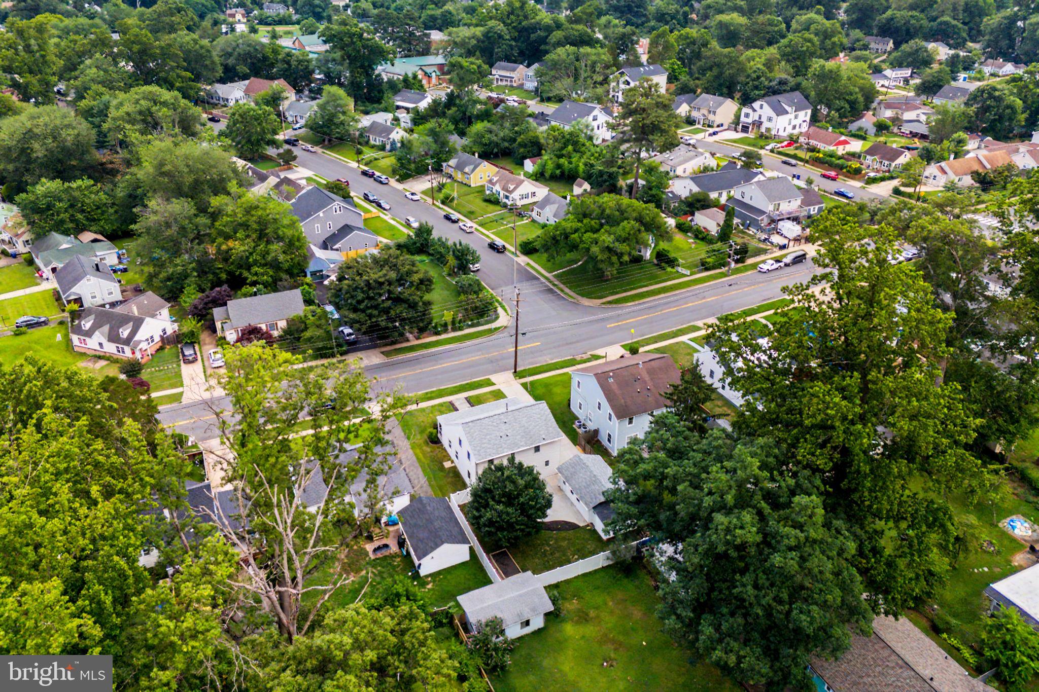 WEST LAWN - Residential