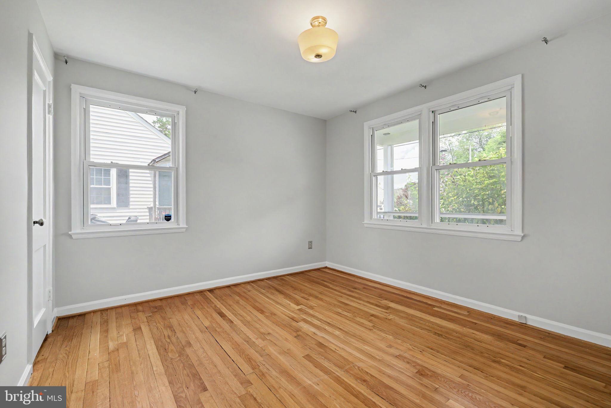 WEST LAWN - Residential