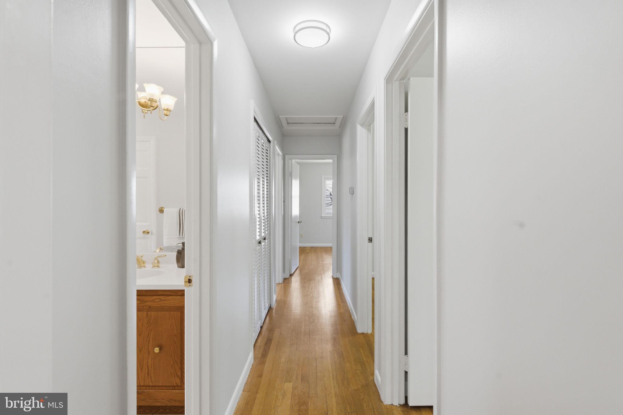 WILDWOOD KNOLLS - Residential