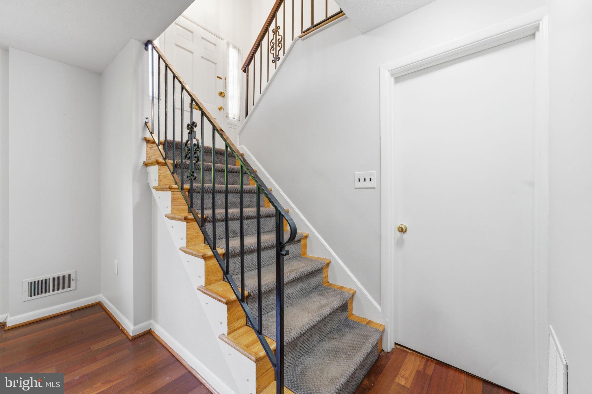 WILDWOOD KNOLLS - Residential