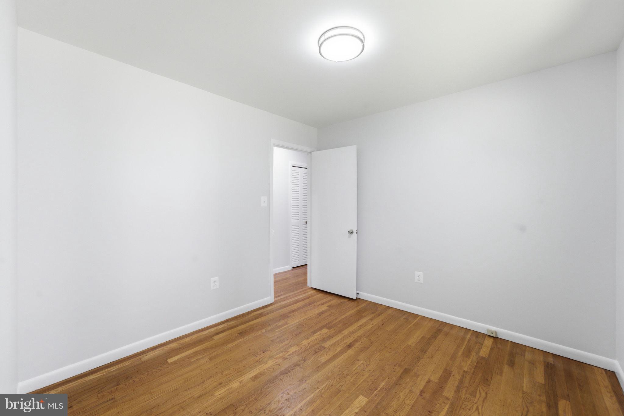 WILDWOOD KNOLLS - Residential