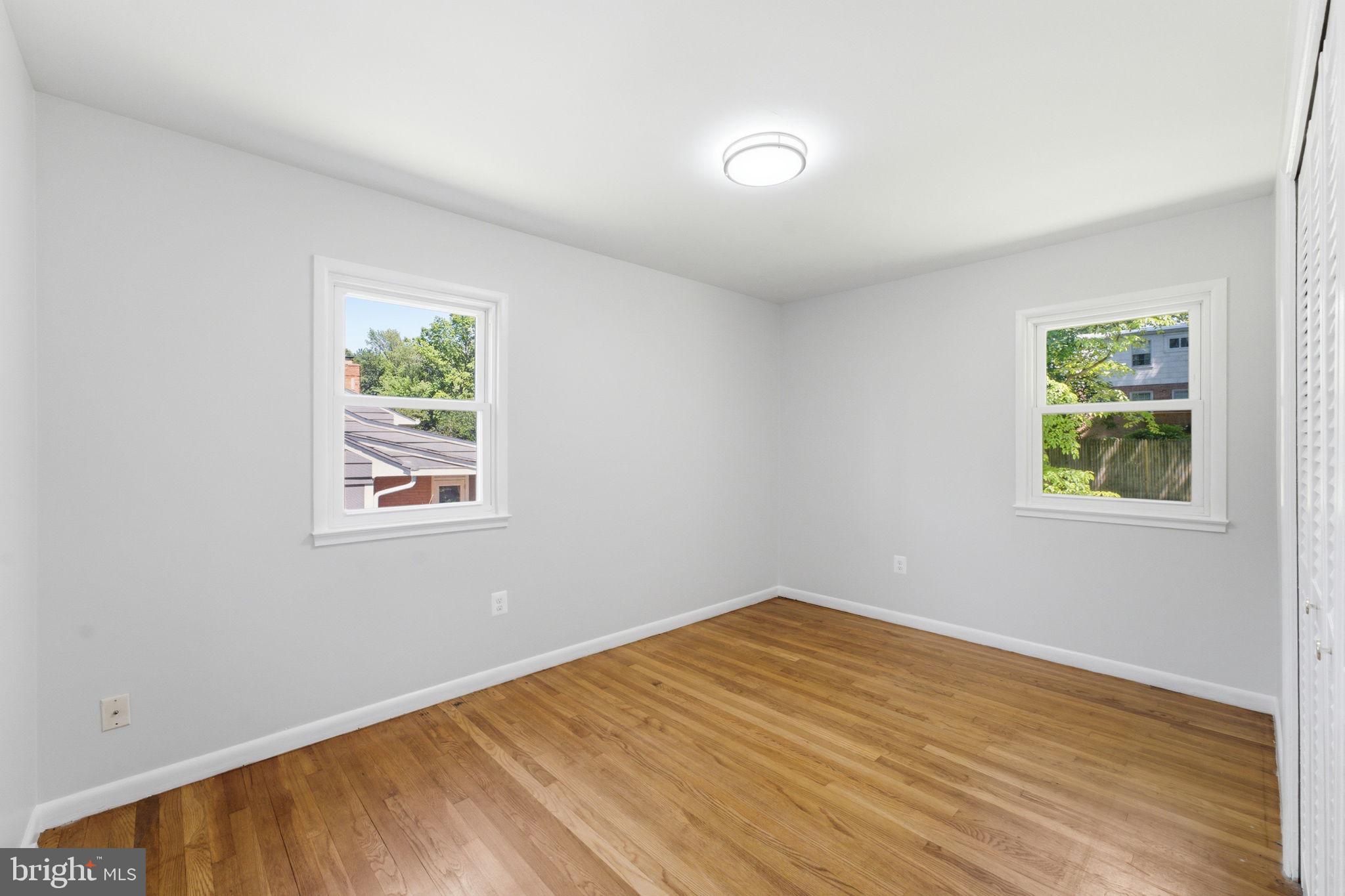 WILDWOOD KNOLLS - Residential