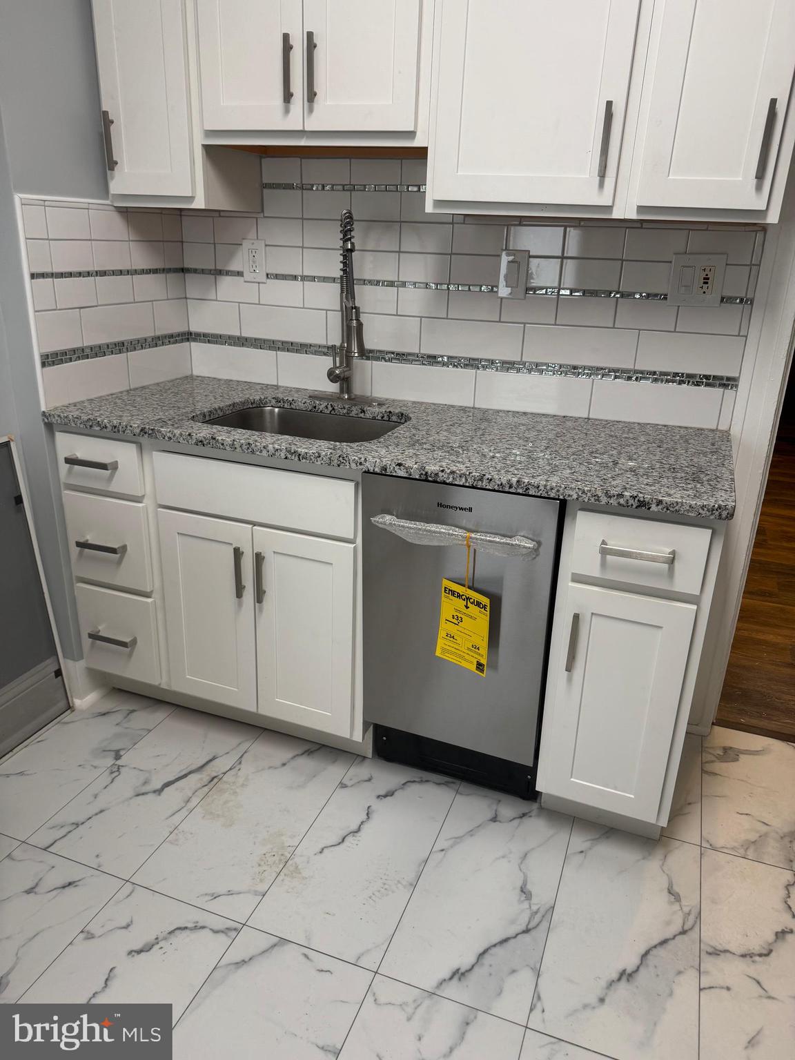 HIGHLANDTOWN - Residential