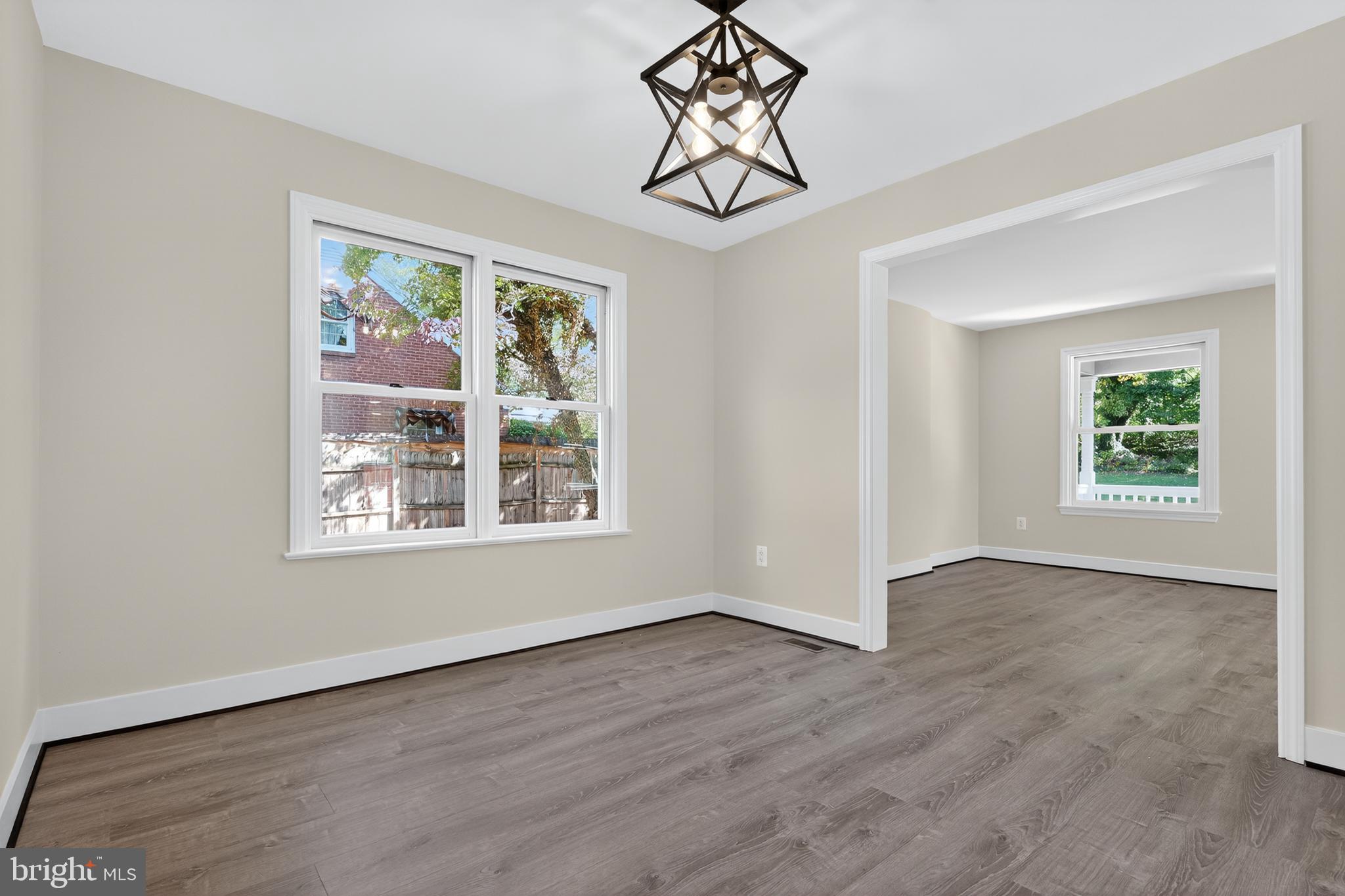 WILLIAMSPORT - Residential
