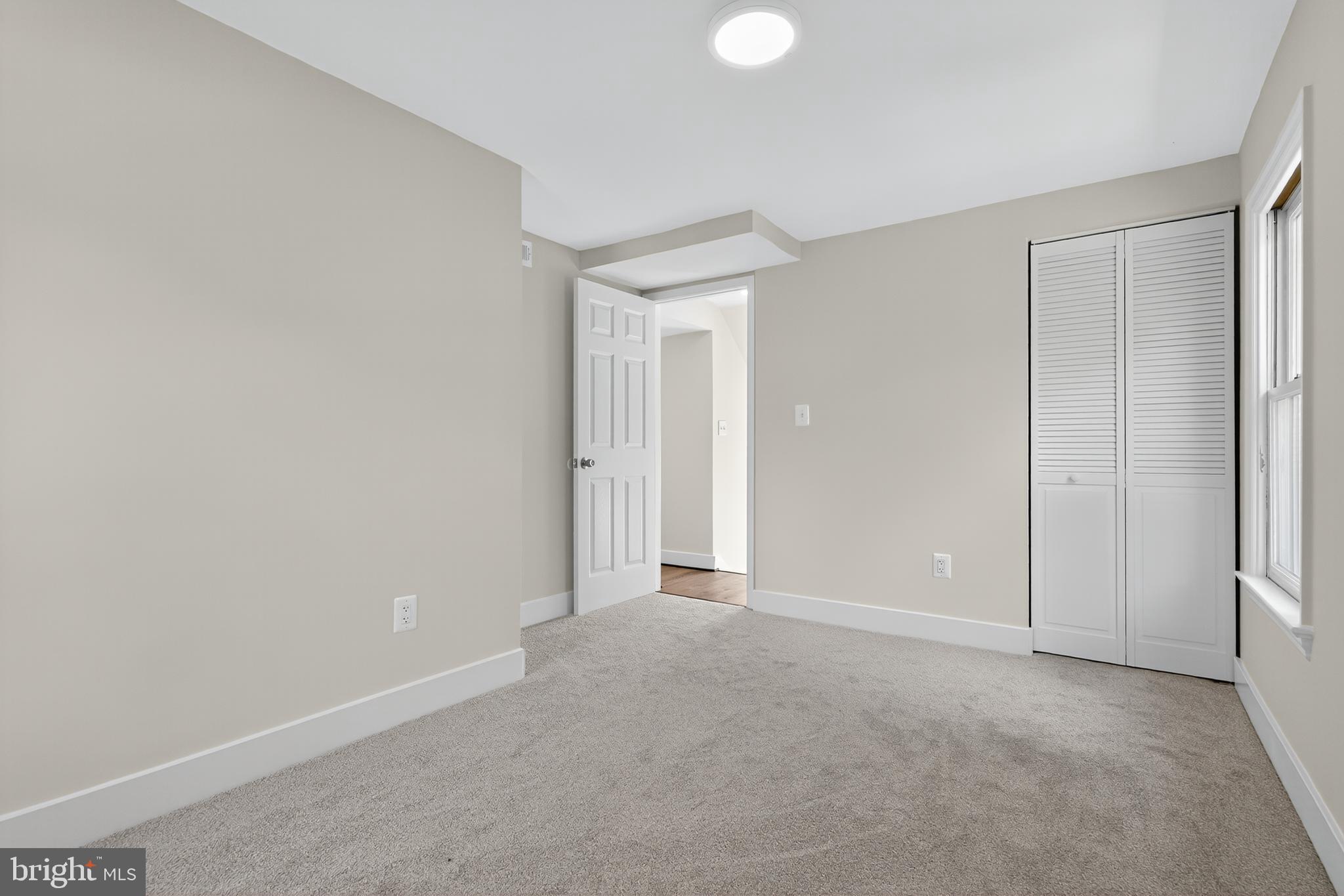 WILLIAMSPORT - Residential