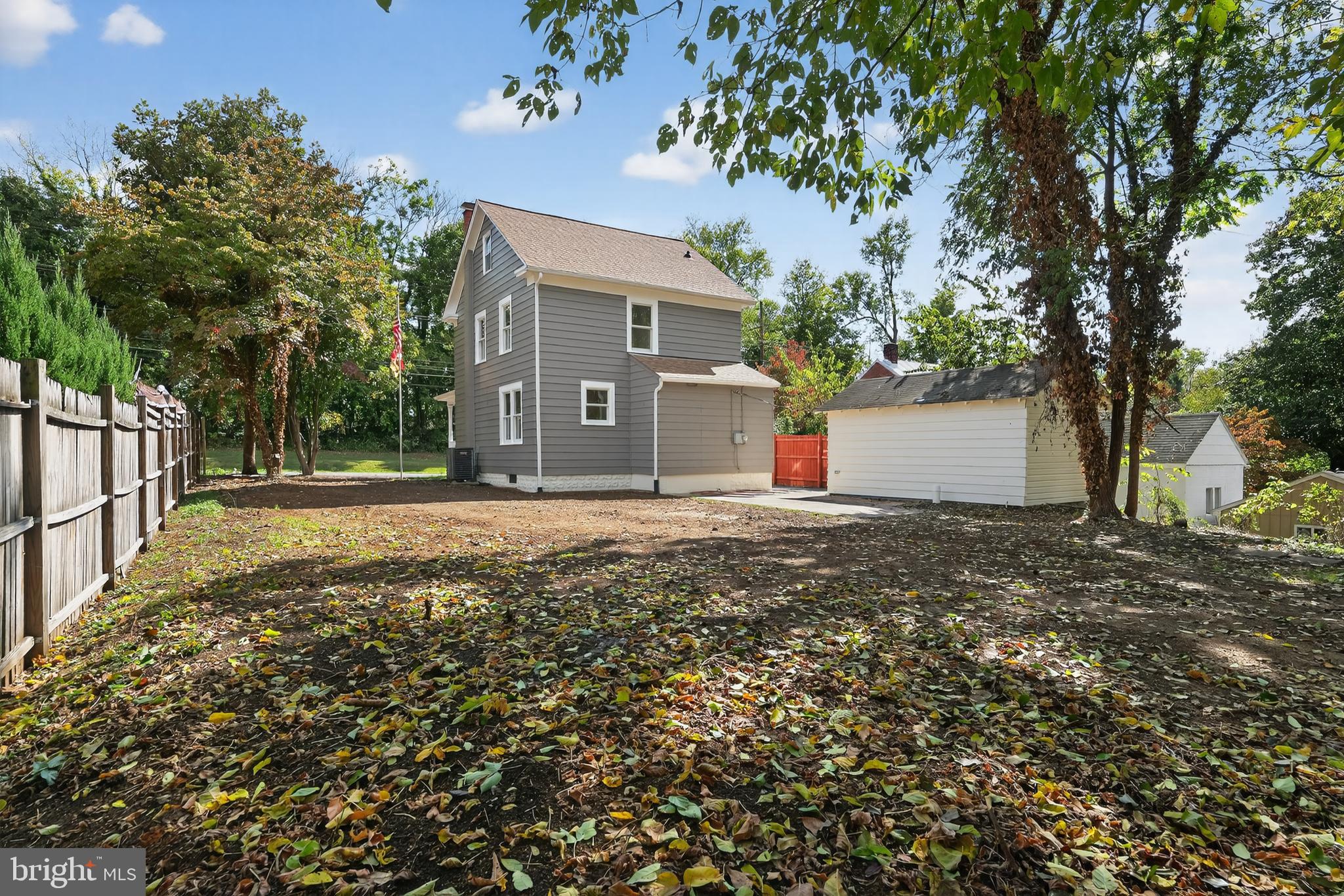 WILLIAMSPORT - Residential