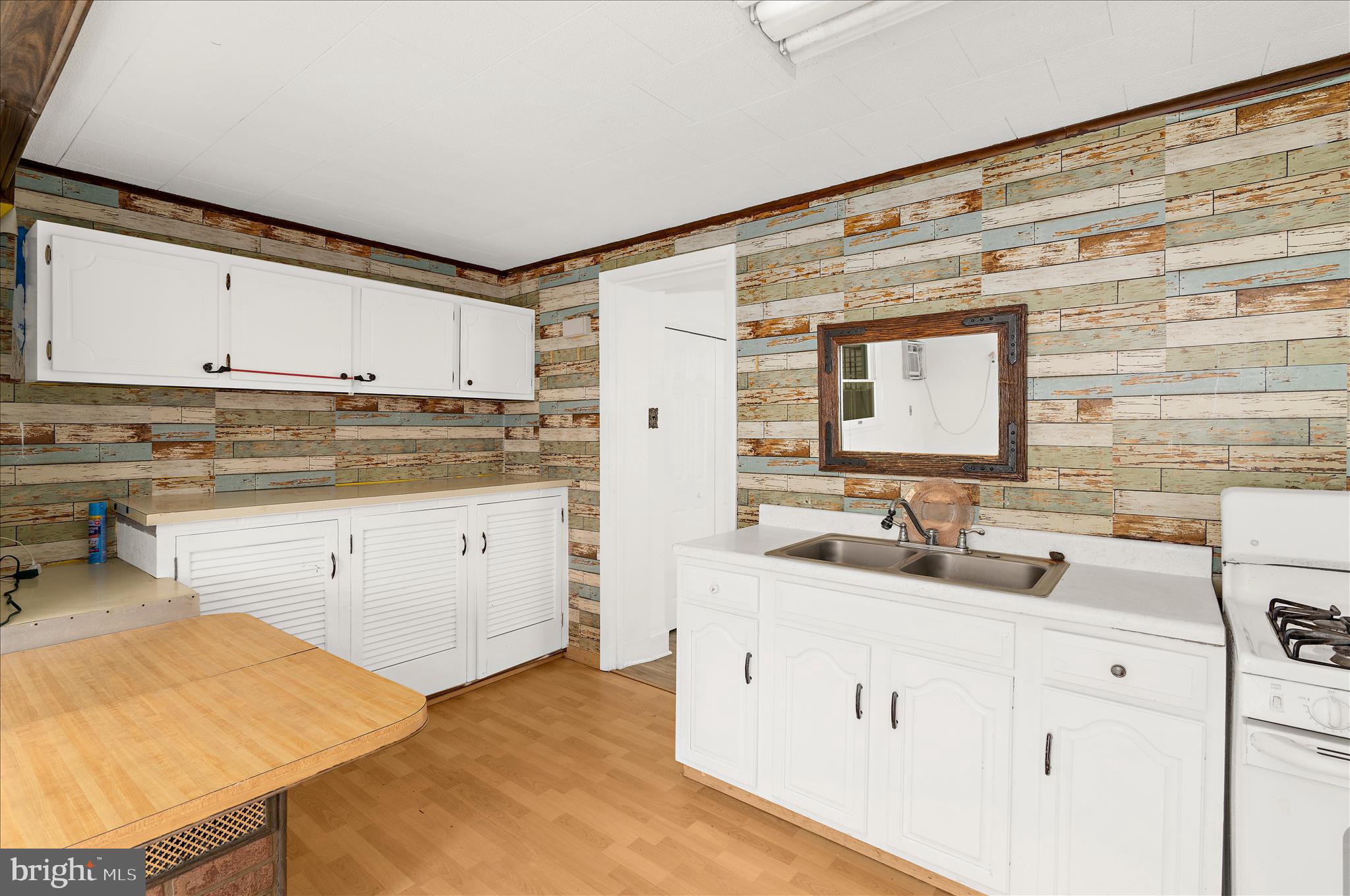 BROOKLYN PARK - Residential Income