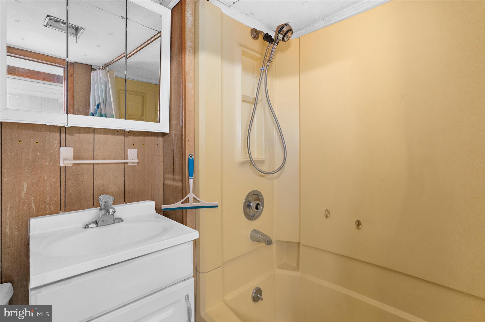 BROOKLYN PARK - Residential Income