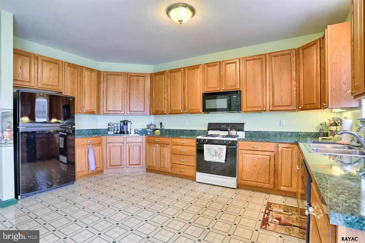 CHANCEFORD CROSSING - Residential