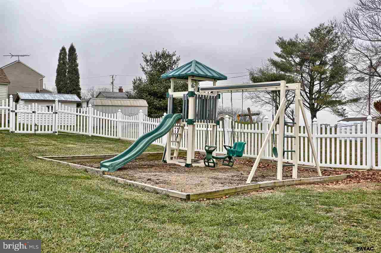 CHANCEFORD CROSSING - Residential