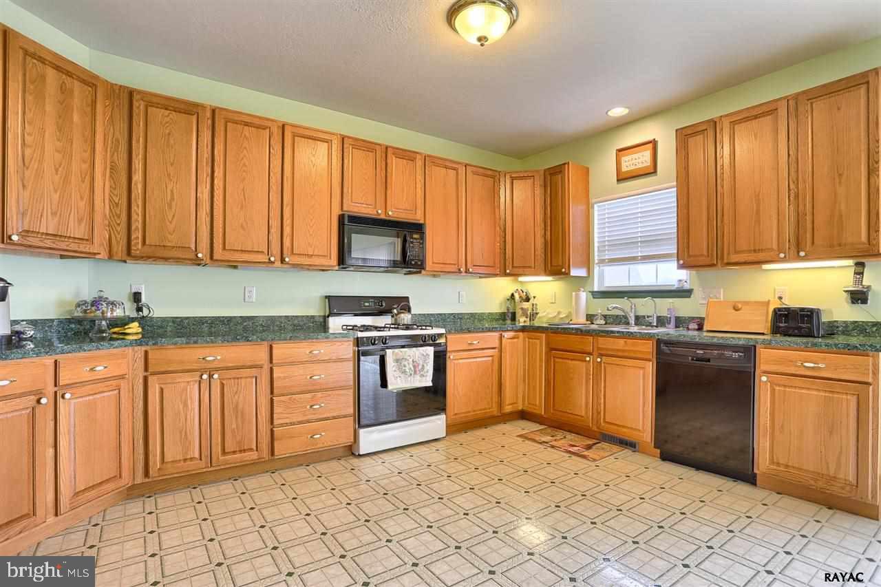 CHANCEFORD CROSSING - Residential
