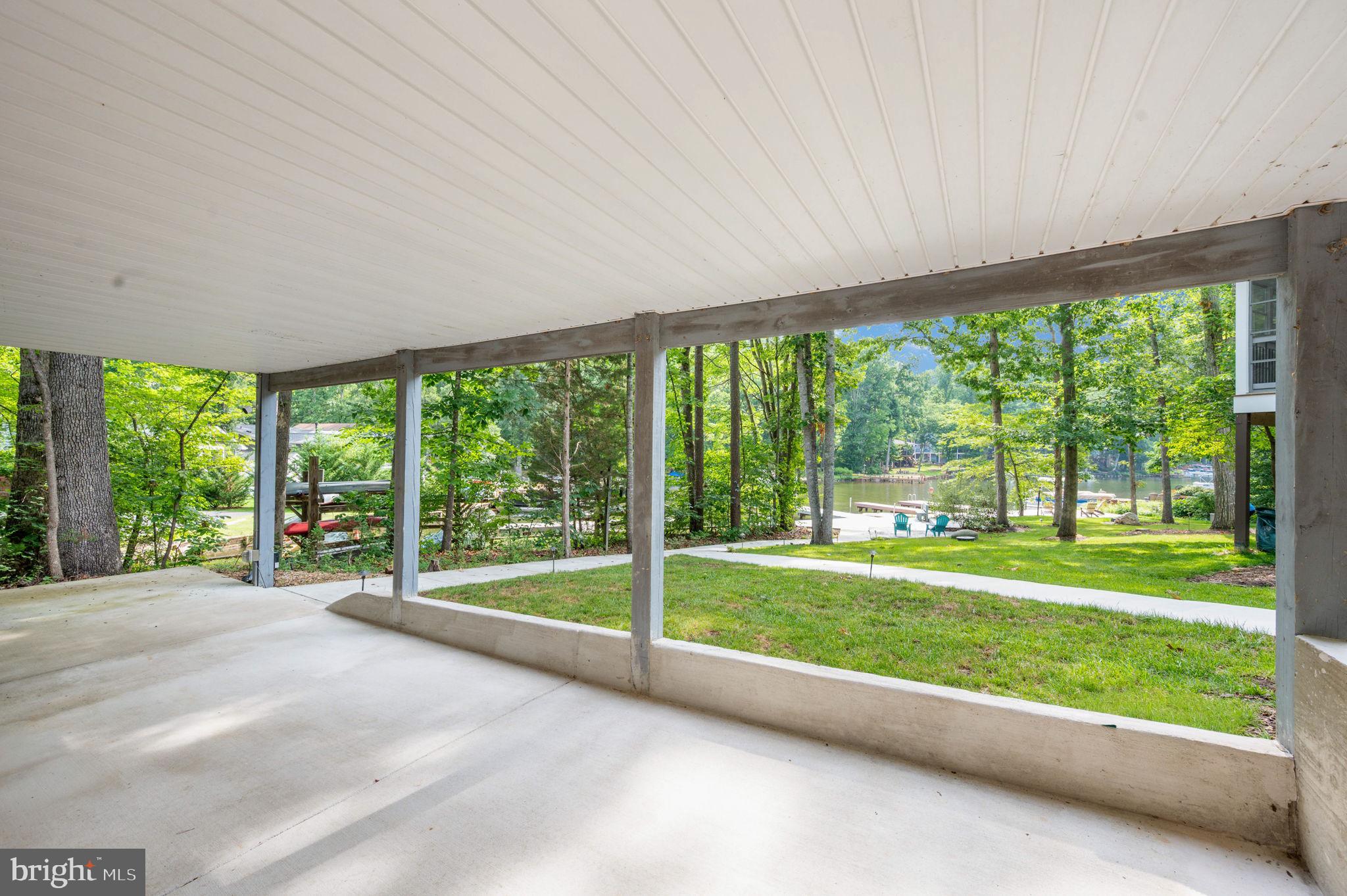 LAKE OF THE WOODS - Residential
