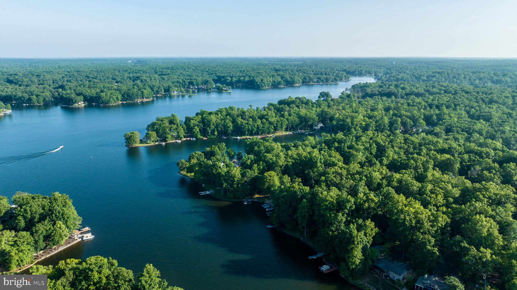 LAKE OF THE WOODS - Residential