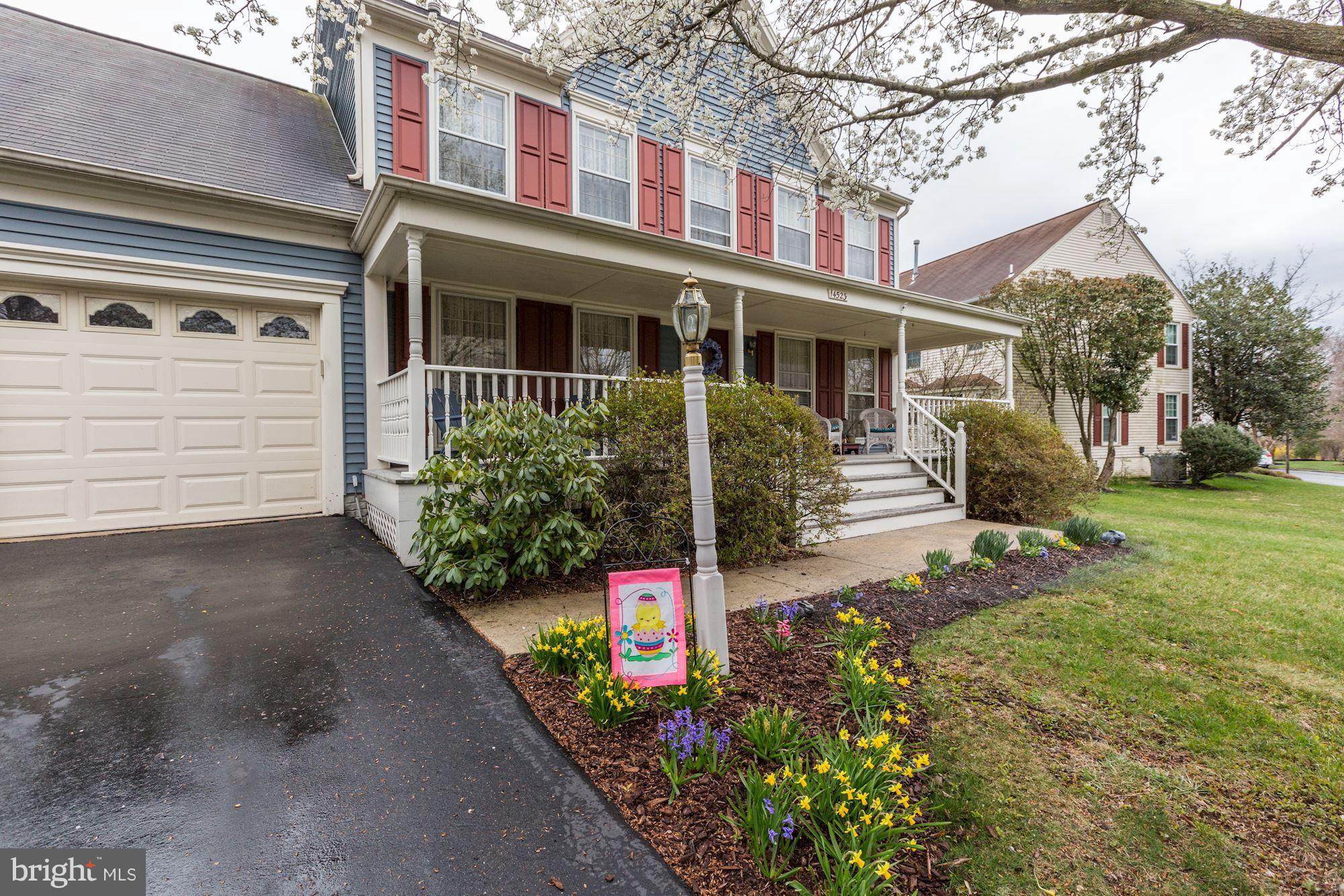 SUN-FILLED COLONIAL WITH WELCOMING FRONT PORCH IN GREAT STONEBRIDGE COMMUNITY. GENEROUS LIVING & DINING ROOMS. SPACIOUS RENOVATED TABLE SPACE KITCHEN WITH CENTER ISLE & BUMP-OUT BAY WINDOWS, OPENS TO LARGE FAMILY ROOM W FIREPLACE. WONDERFUL SCREEN PORCH OVERLOOKS EXPANSIVE YARD & PATIO. EXCEPTIONAL MBR SUITE. FINISHED LOWER LEVEL, 2-CAR GARAGE. Split rail fence OK in yard, HOA approval for others.