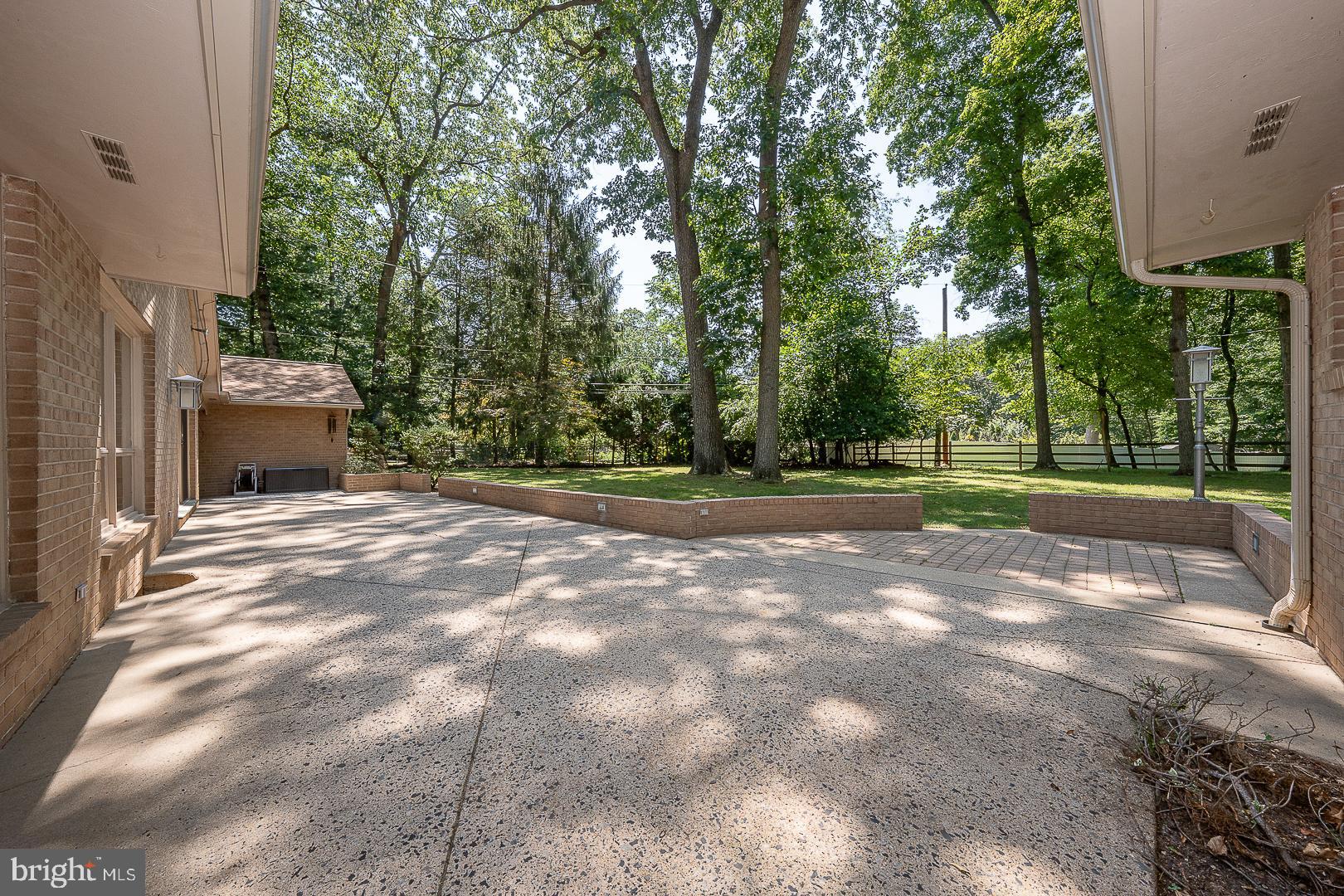 BOB WHITE FARMS - Residential