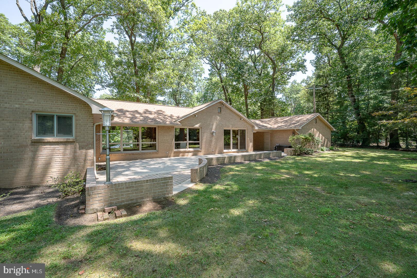 BOB WHITE FARMS - Residential