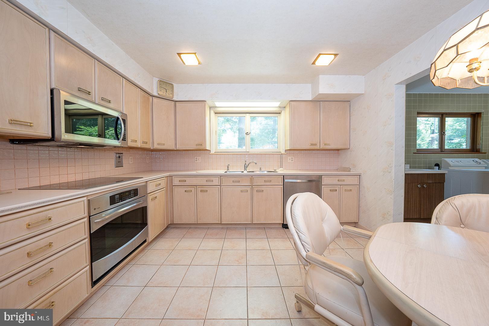 BOB WHITE FARMS - Residential