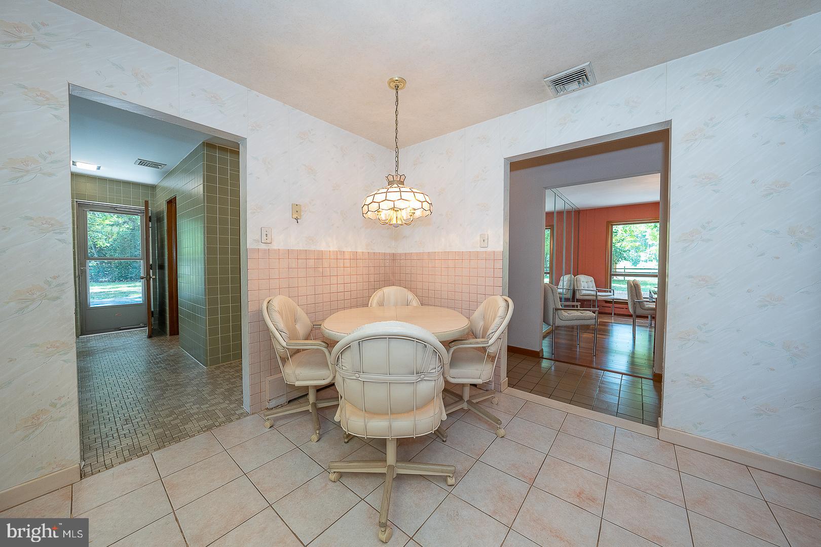 BOB WHITE FARMS - Residential