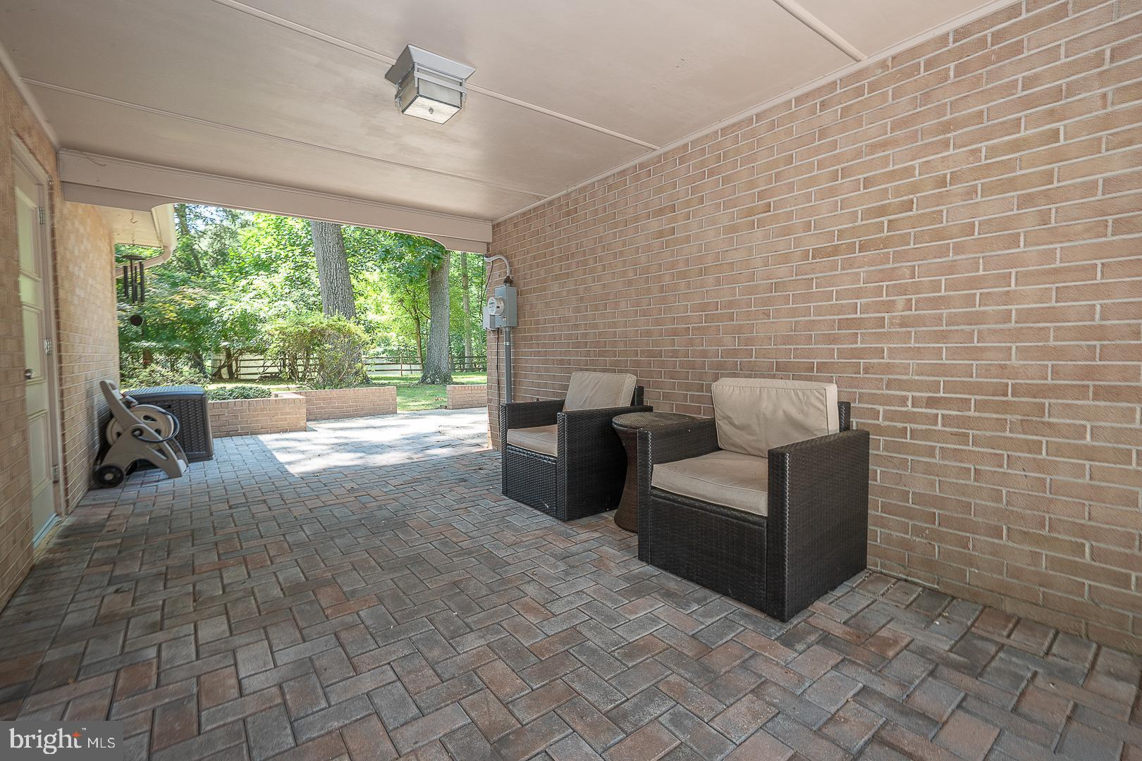 BOB WHITE FARMS - Residential