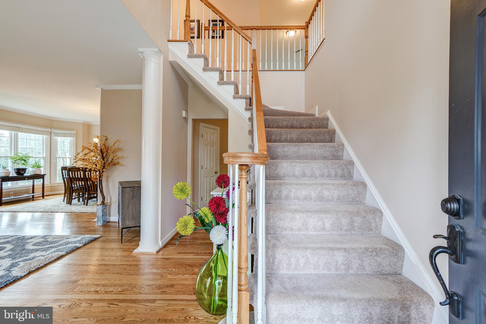 QUINCE ORCHARD KNOLLS - Residential