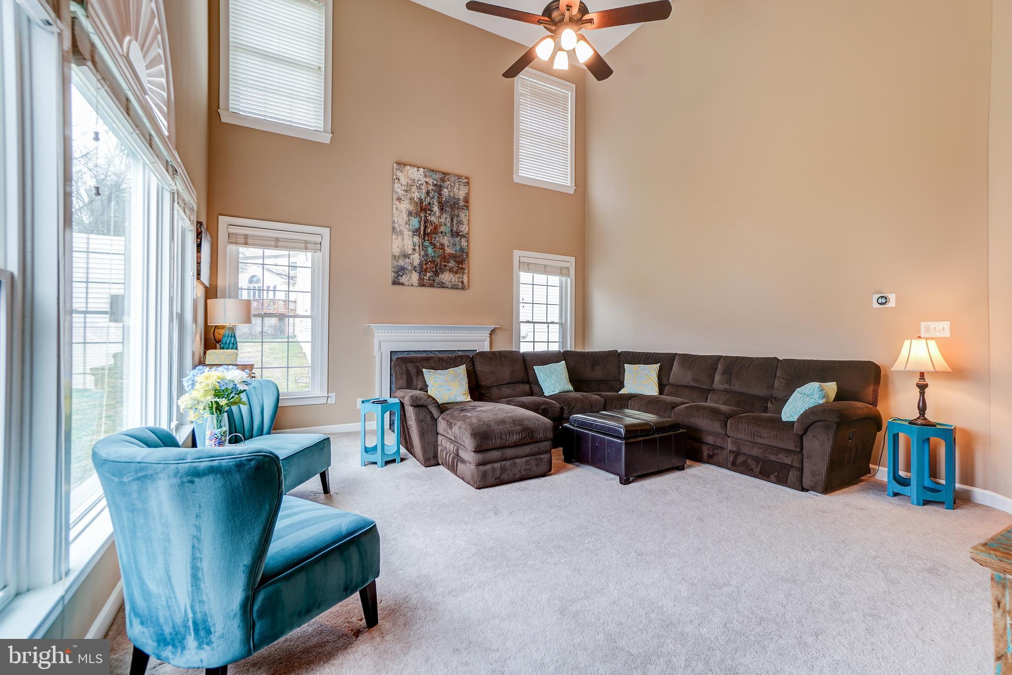 QUINCE ORCHARD KNOLLS - Residential
