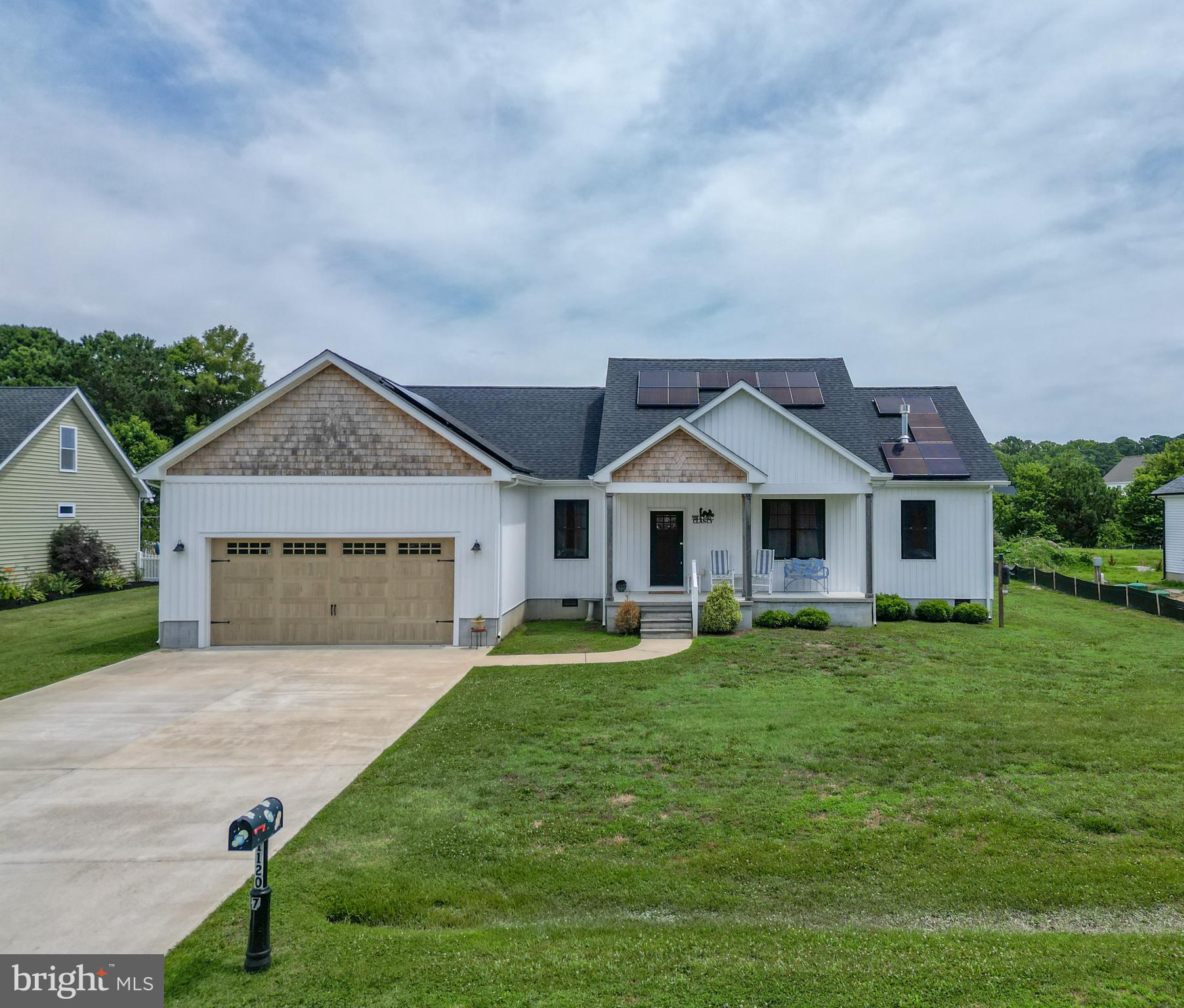 HOLIDAY HARBOR - Residential