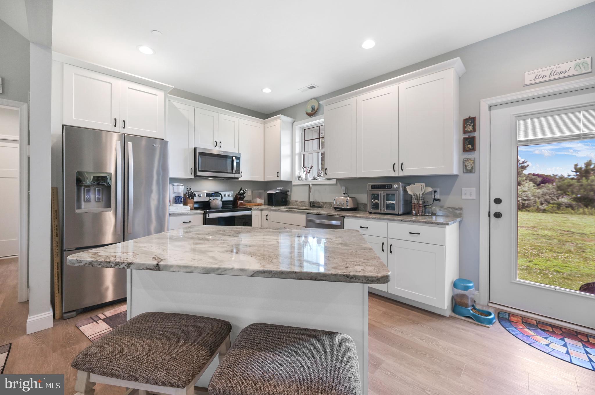 HOLIDAY HARBOR - Residential