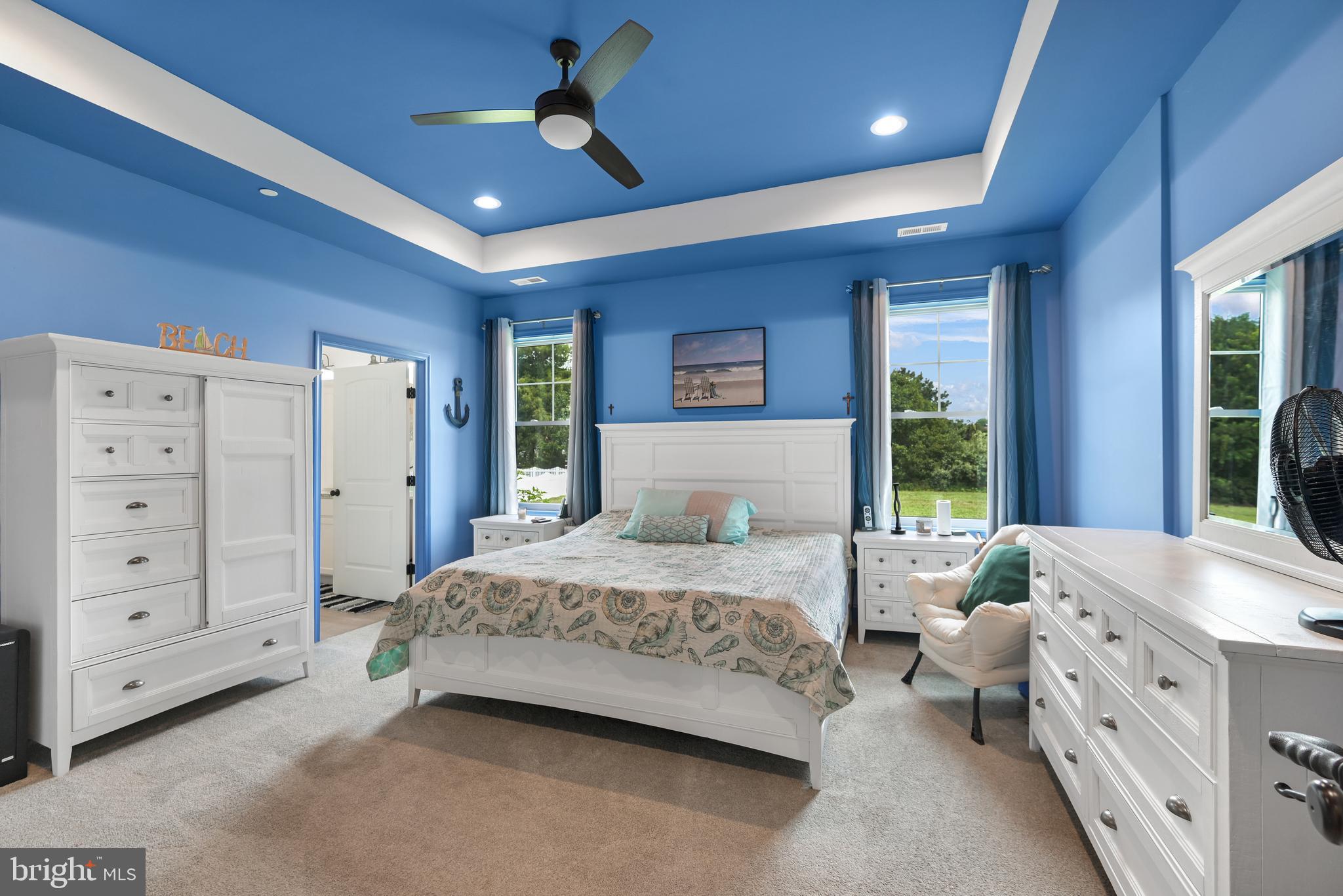 HOLIDAY HARBOR - Residential