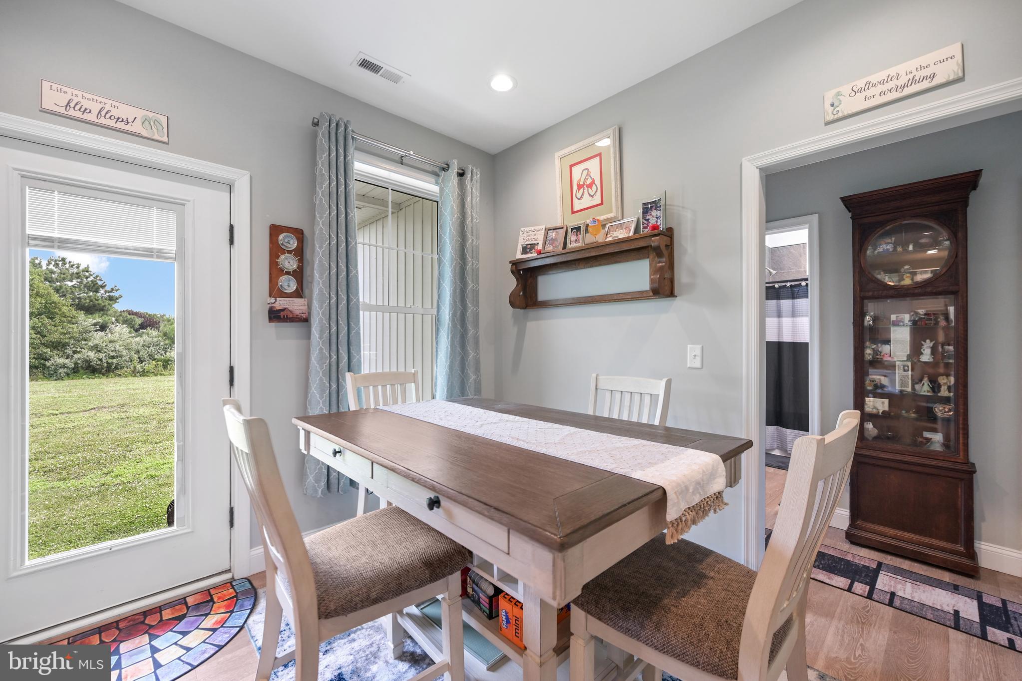 HOLIDAY HARBOR - Residential