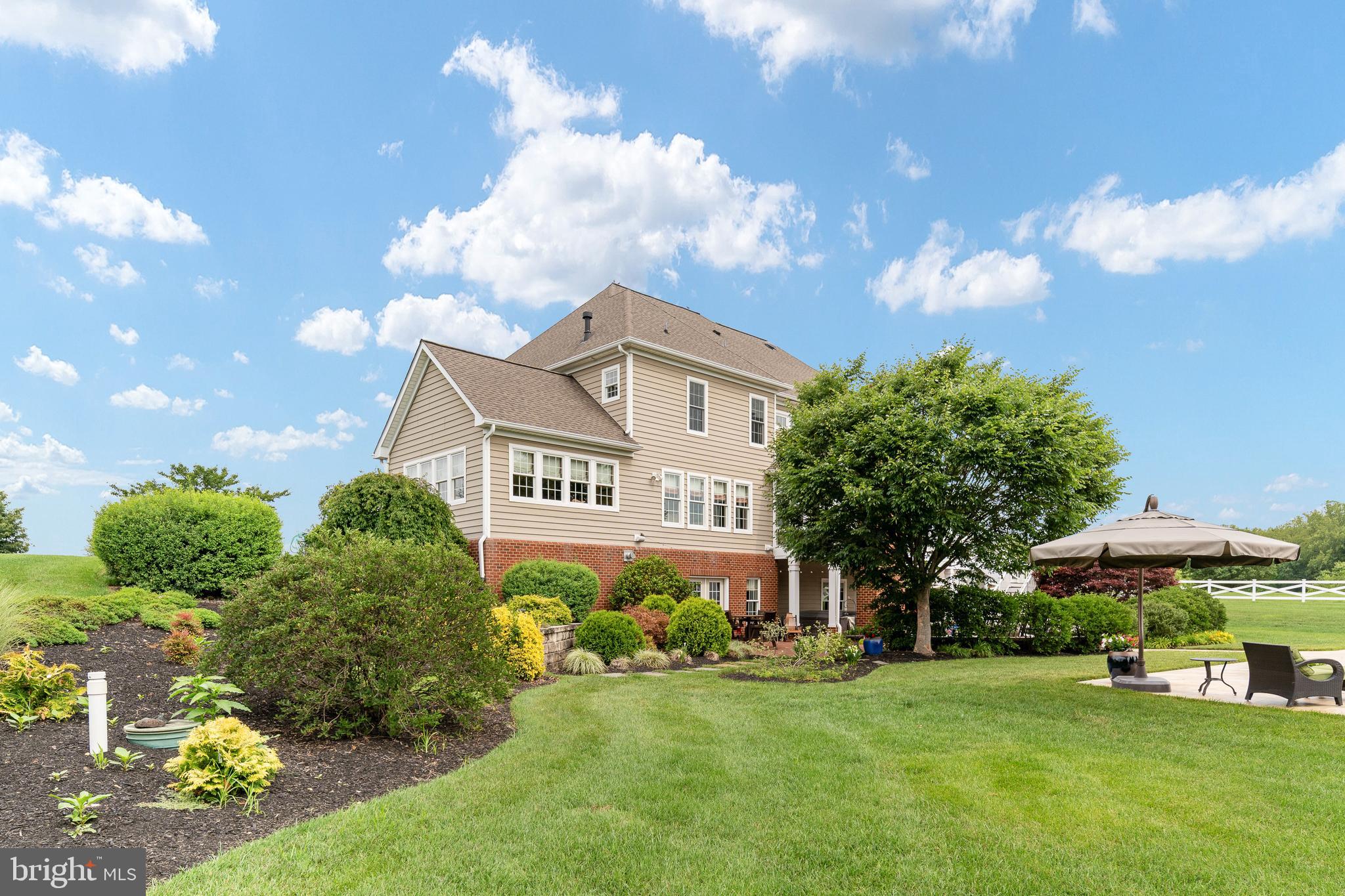 BLOOMSBURY FARM ESTATES - Residential