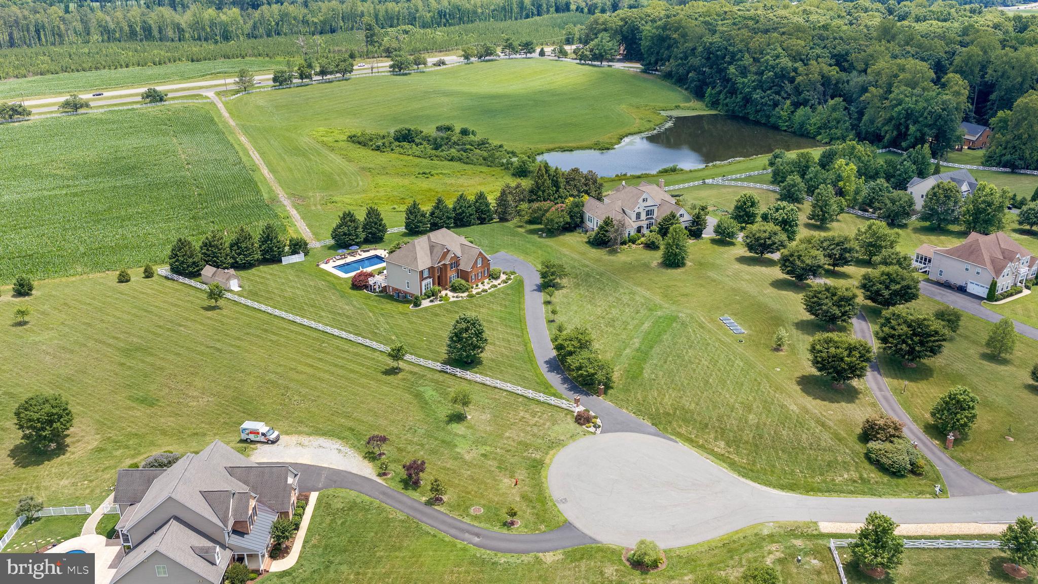 BLOOMSBURY FARM ESTATES - Residential