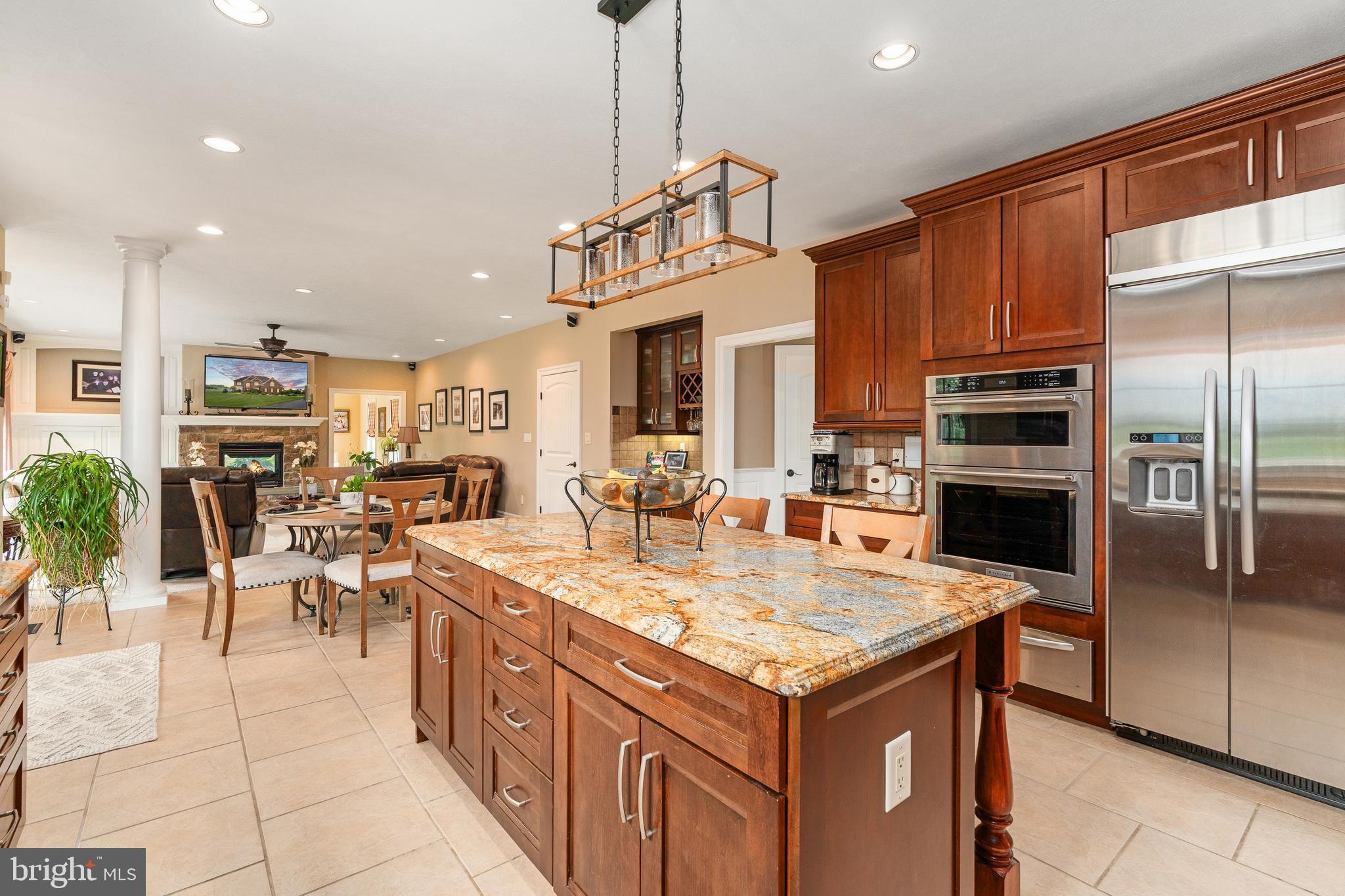 BLOOMSBURY FARM ESTATES - Residential