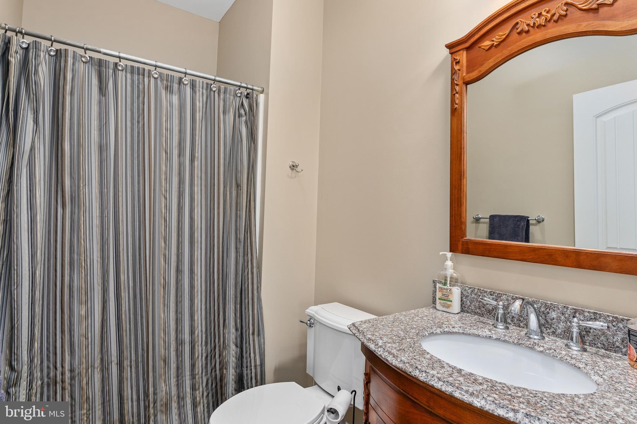 BLOOMSBURY FARM ESTATES - Residential