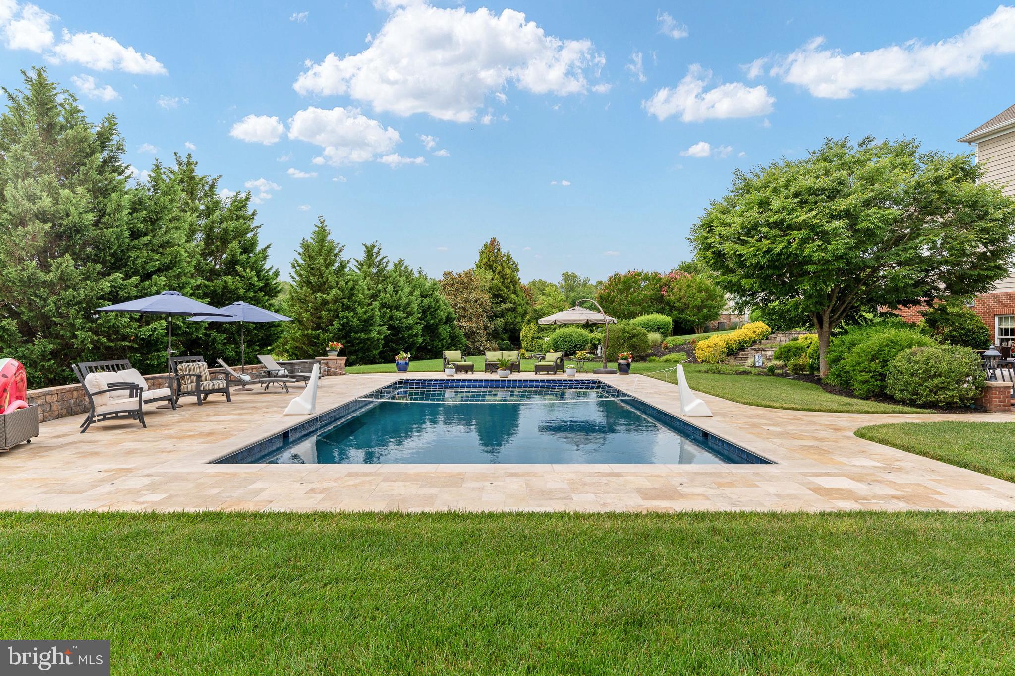BLOOMSBURY FARM ESTATES - Residential
