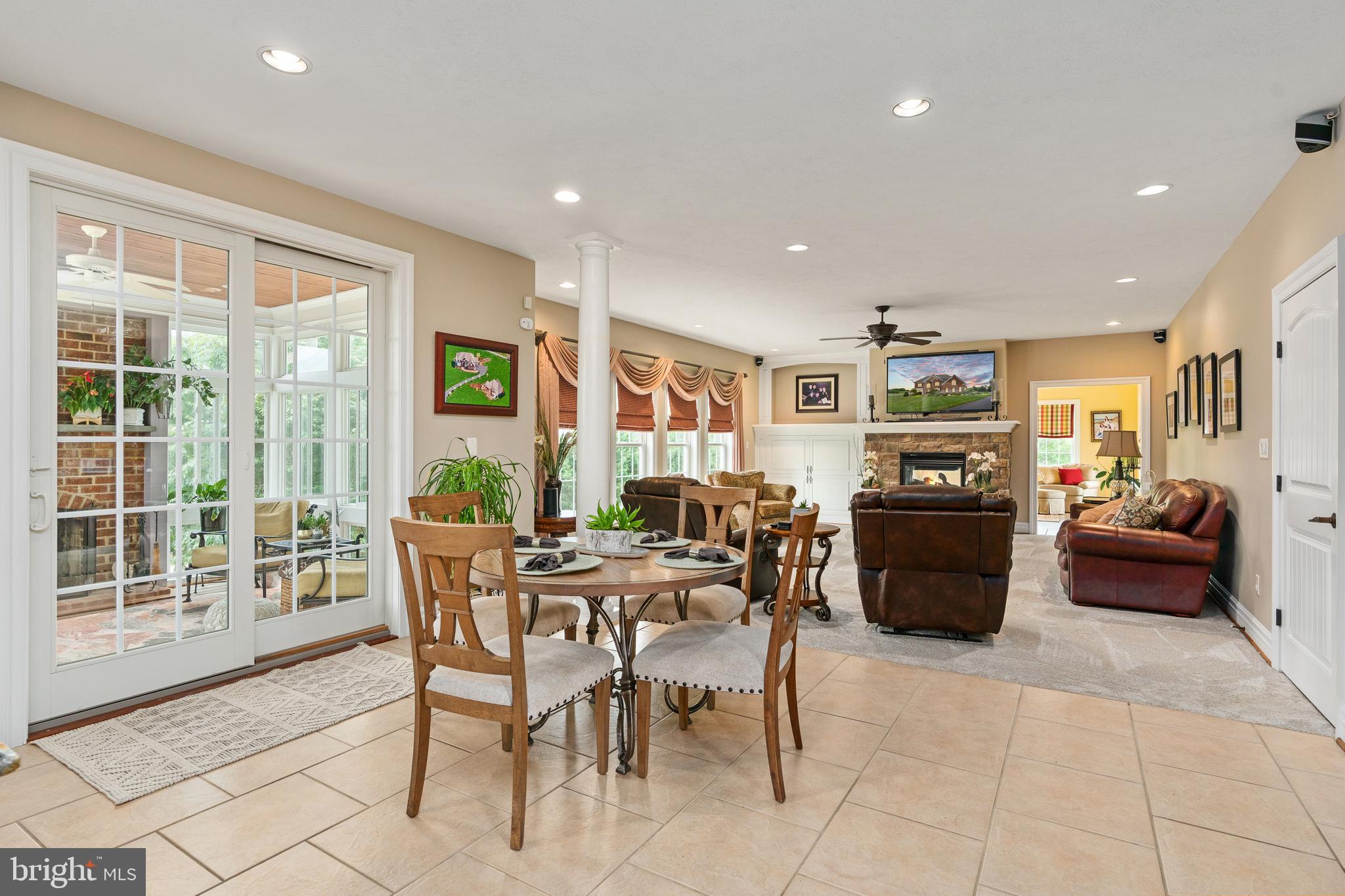 BLOOMSBURY FARM ESTATES - Residential