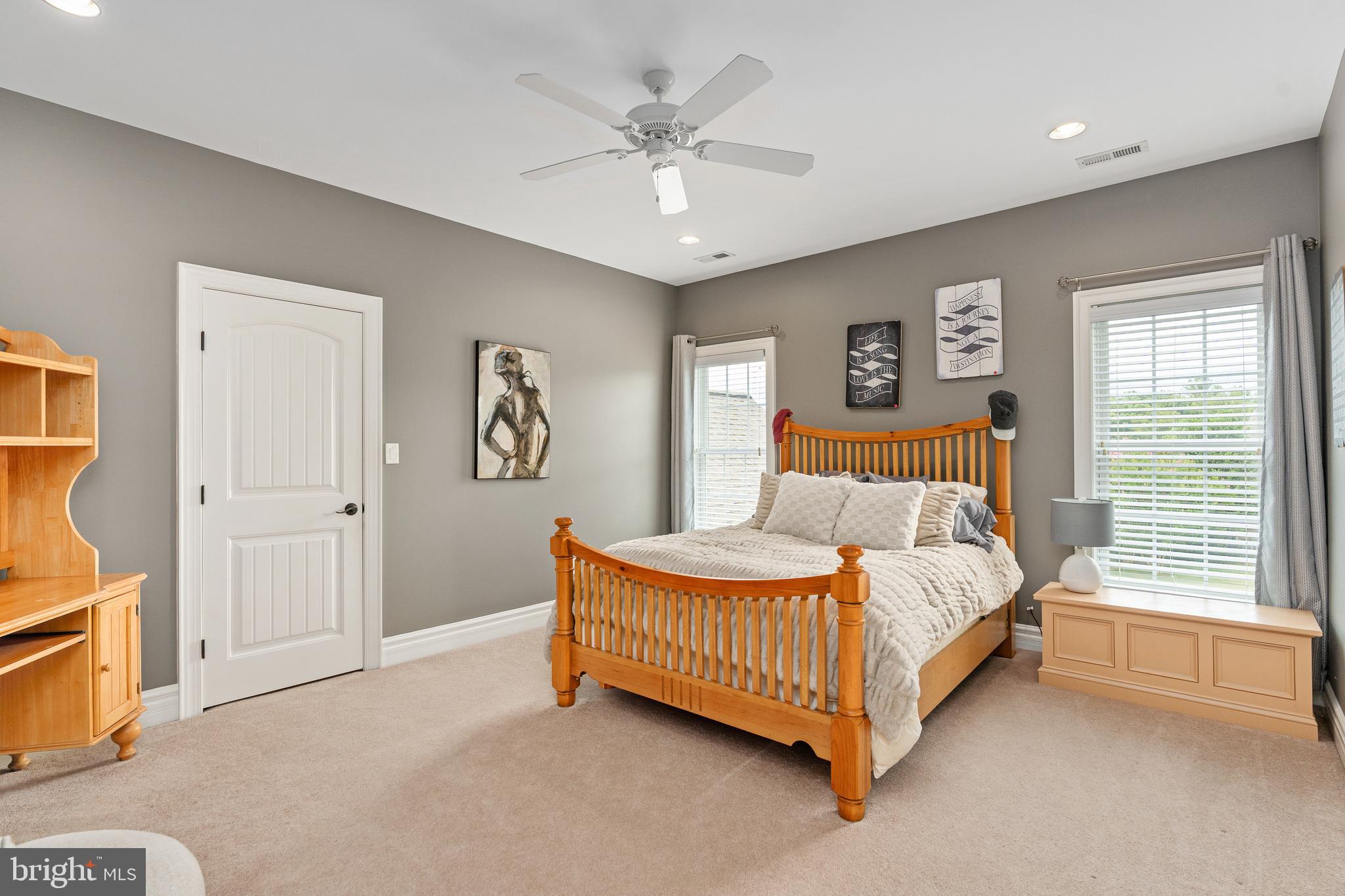BLOOMSBURY FARM ESTATES - Residential