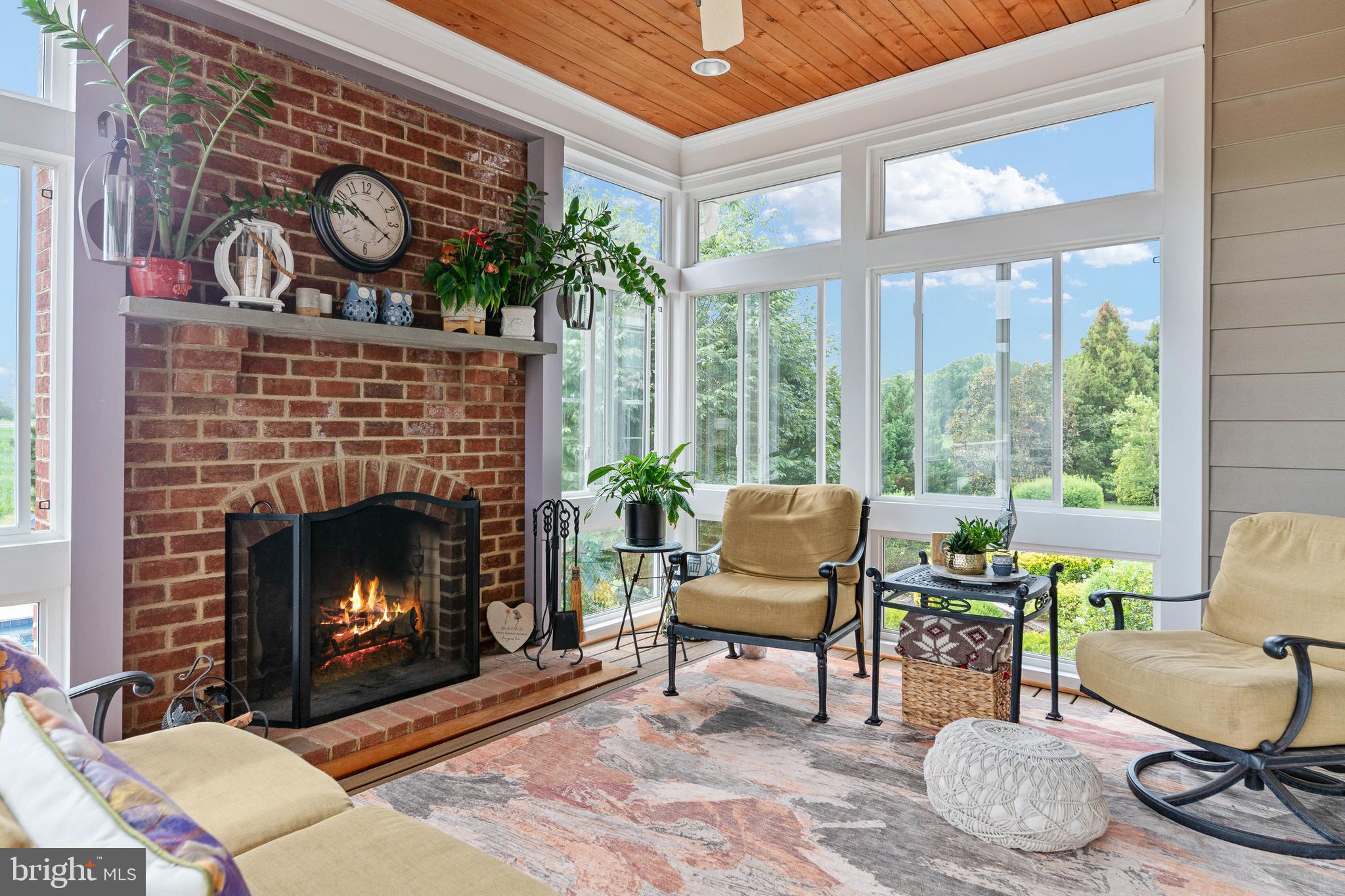 BLOOMSBURY FARM ESTATES - Residential