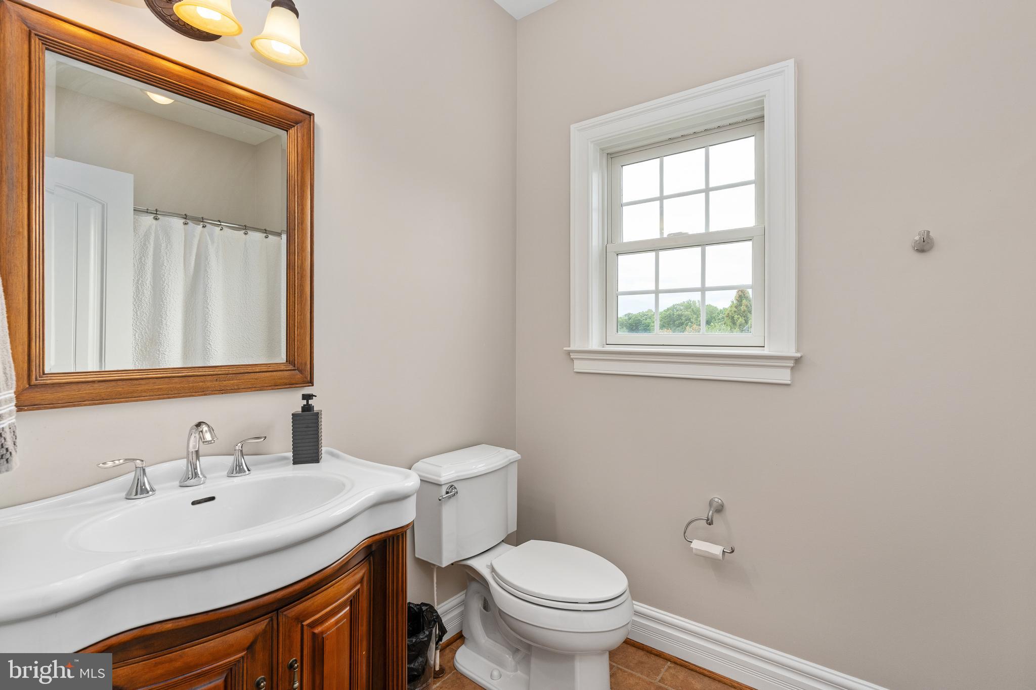 BLOOMSBURY FARM ESTATES - Residential