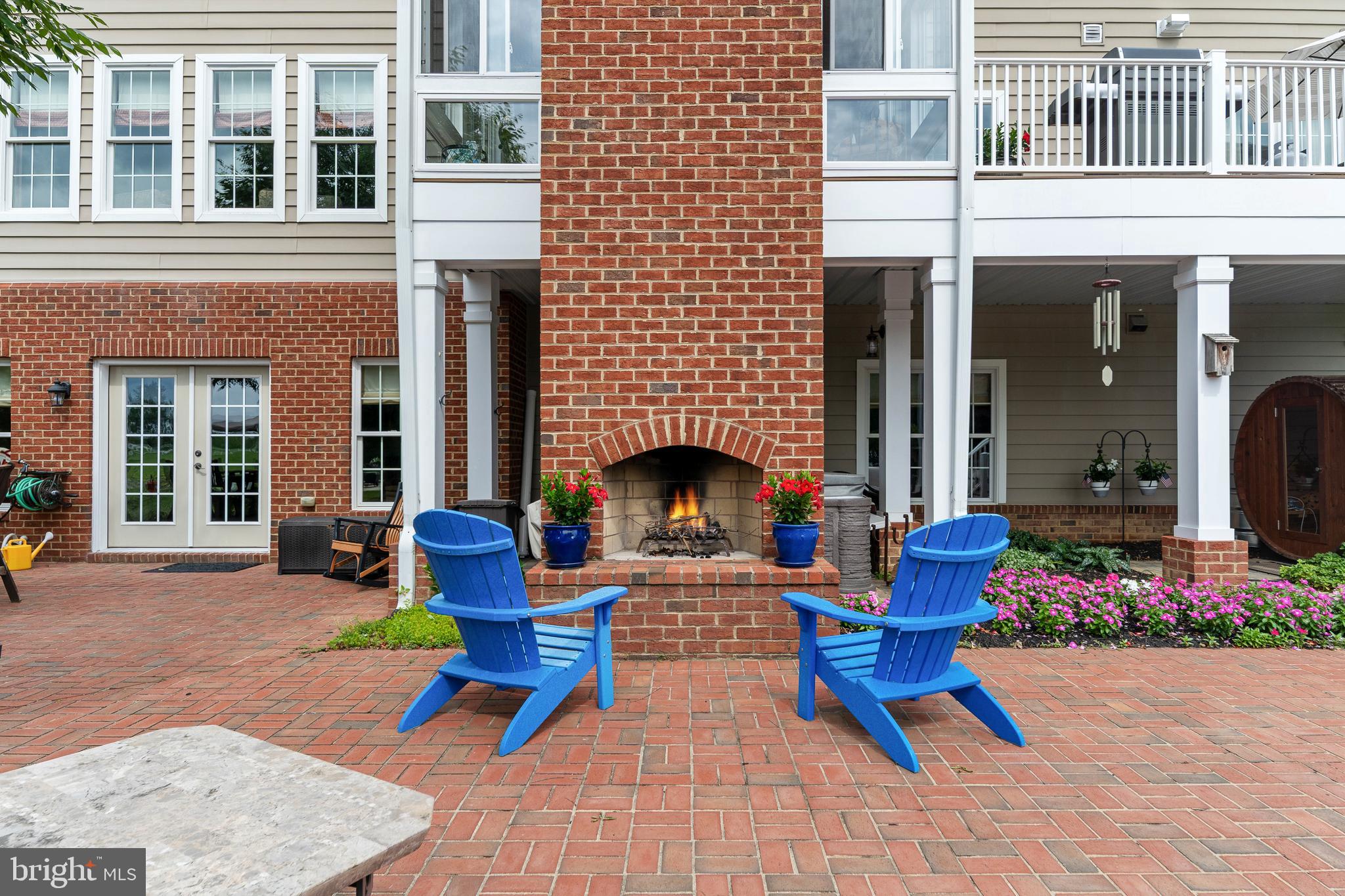 BLOOMSBURY FARM ESTATES - Residential