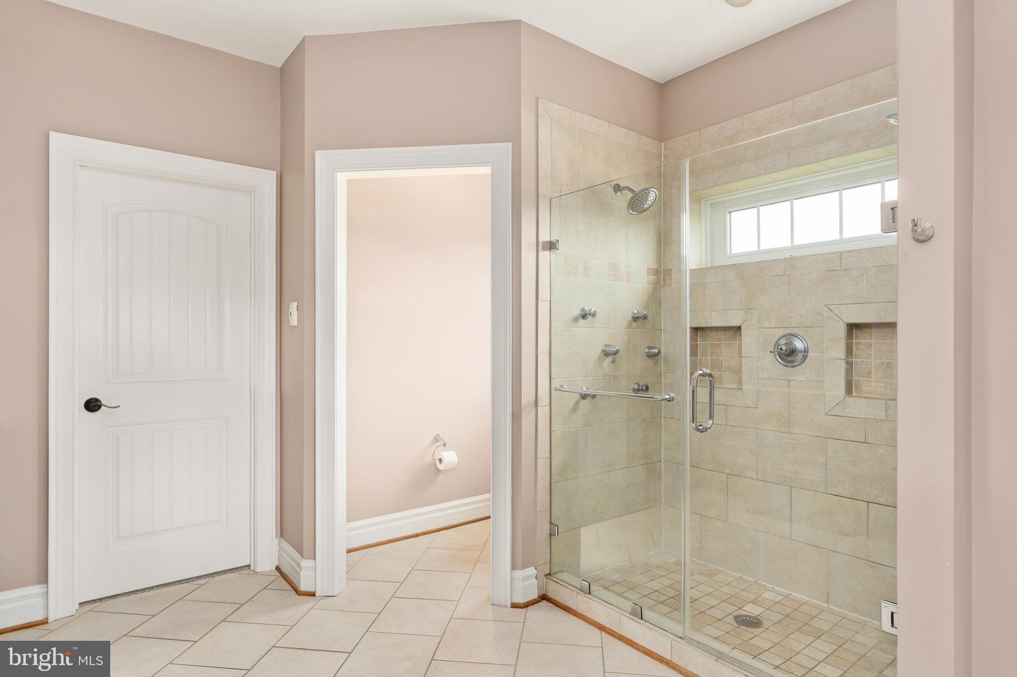 BLOOMSBURY FARM ESTATES - Residential