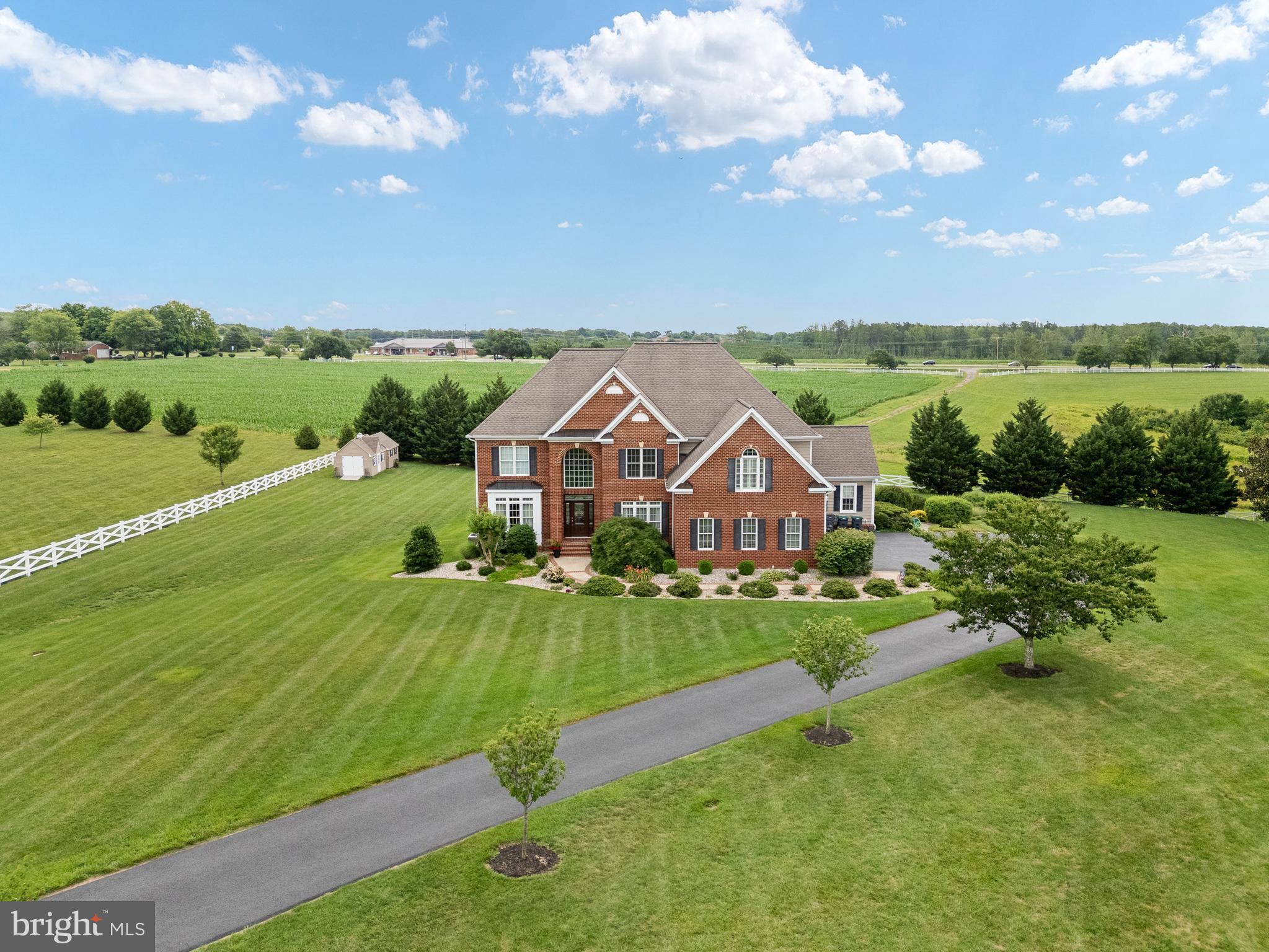 BLOOMSBURY FARM ESTATES - Residential