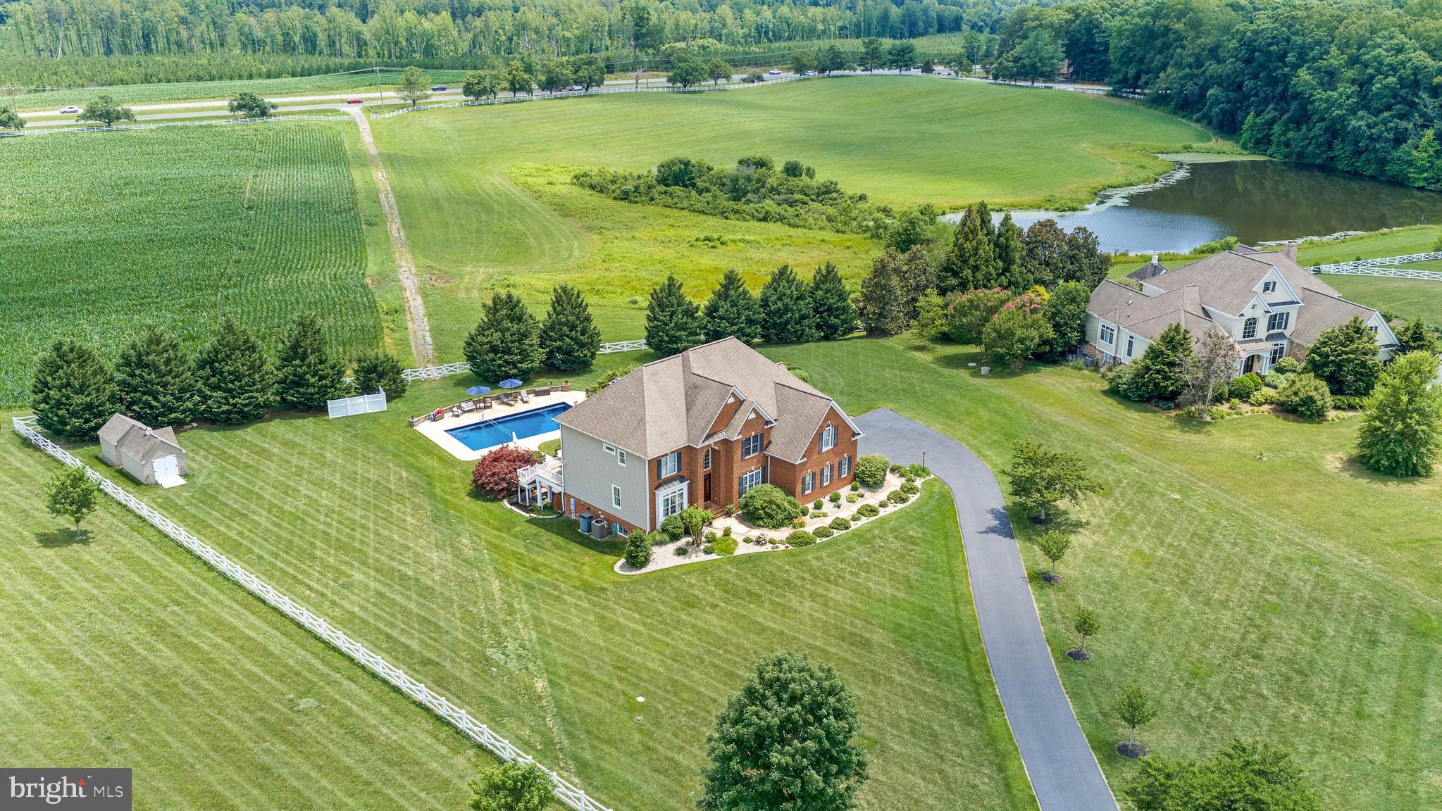 BLOOMSBURY FARM ESTATES - Residential