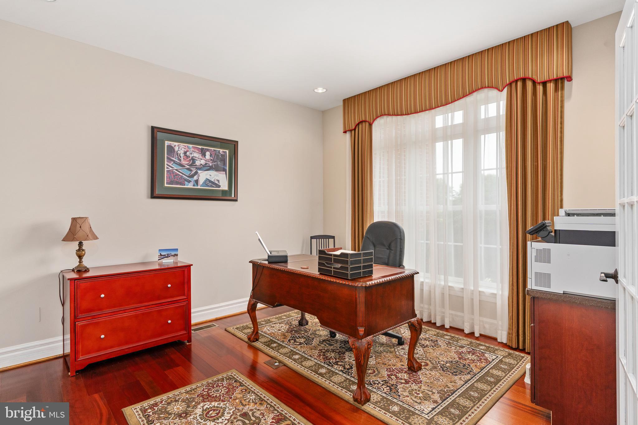 BLOOMSBURY FARM ESTATES - Residential