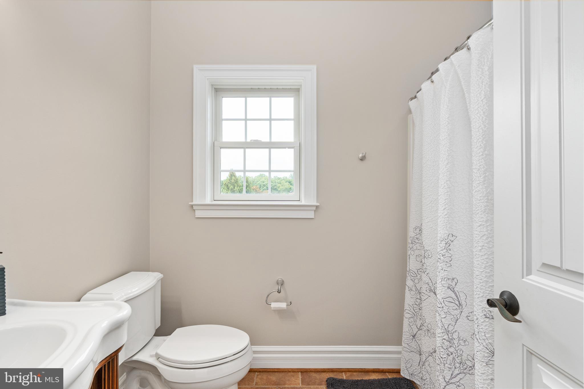 BLOOMSBURY FARM ESTATES - Residential